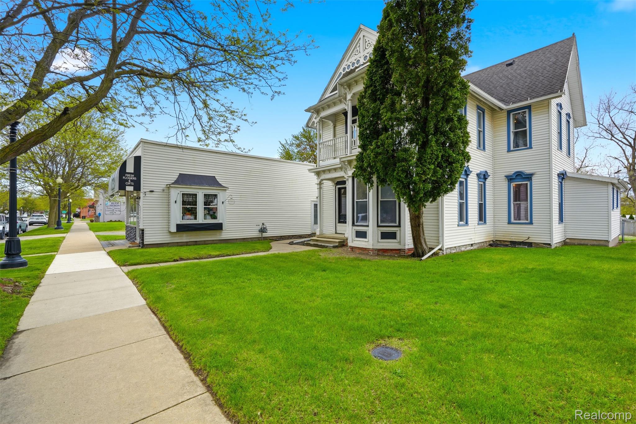 26249 E Huron River Drive Property Photo 1