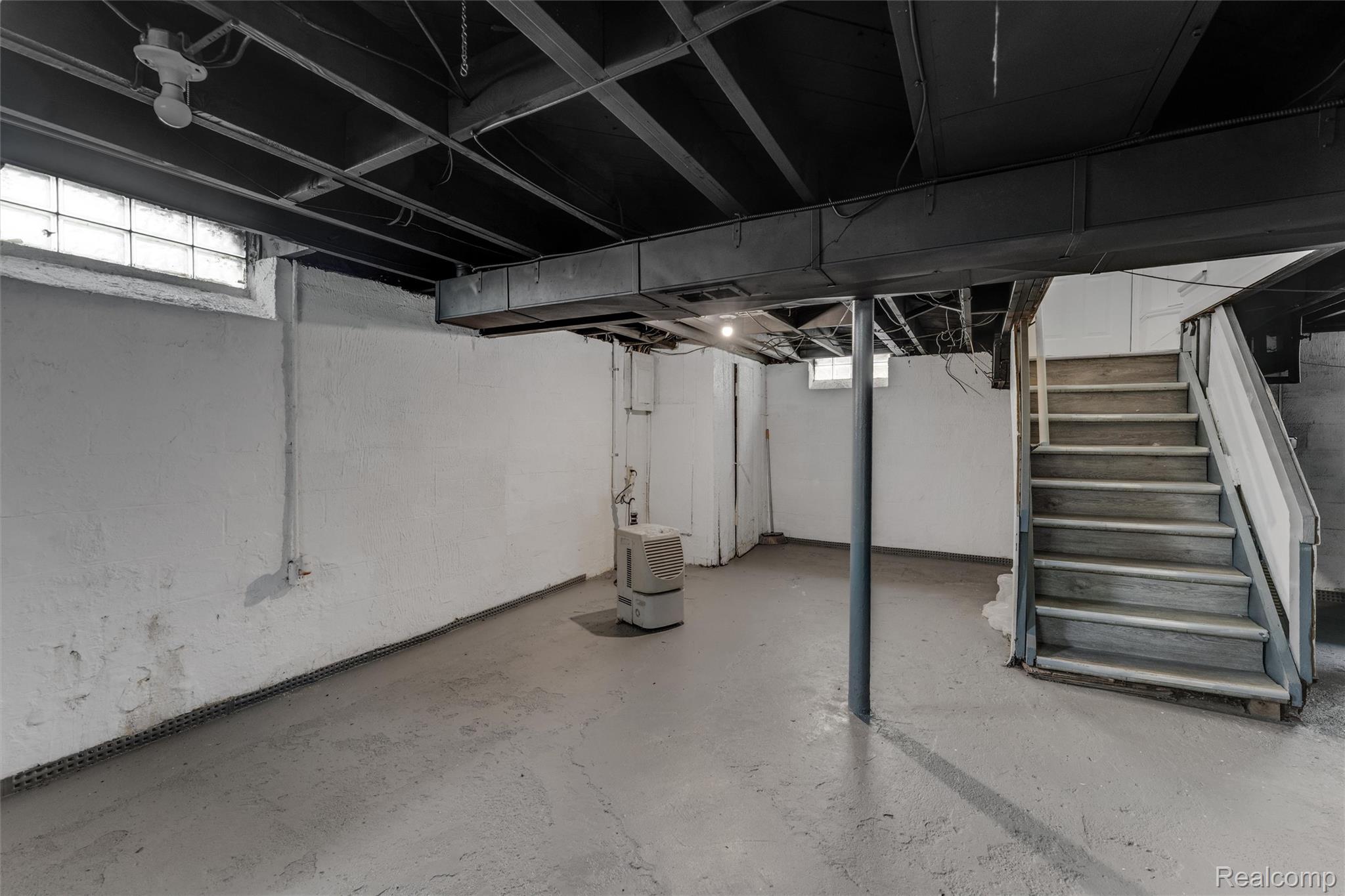 16829 Stricker Avenue Property Photo 16