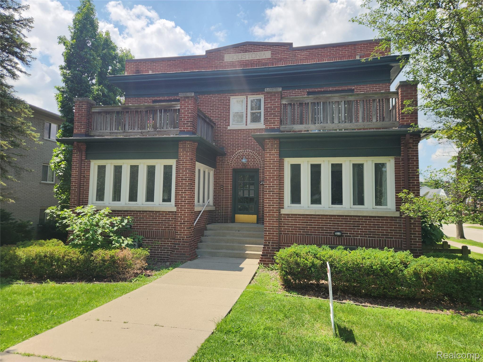 2041 N Main Street