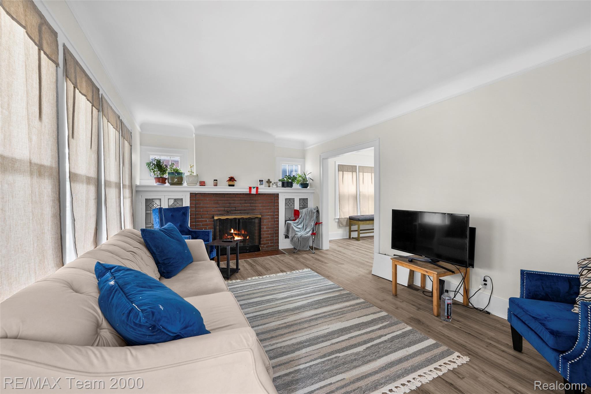 7121 Pinehurst Street Property Photo 6