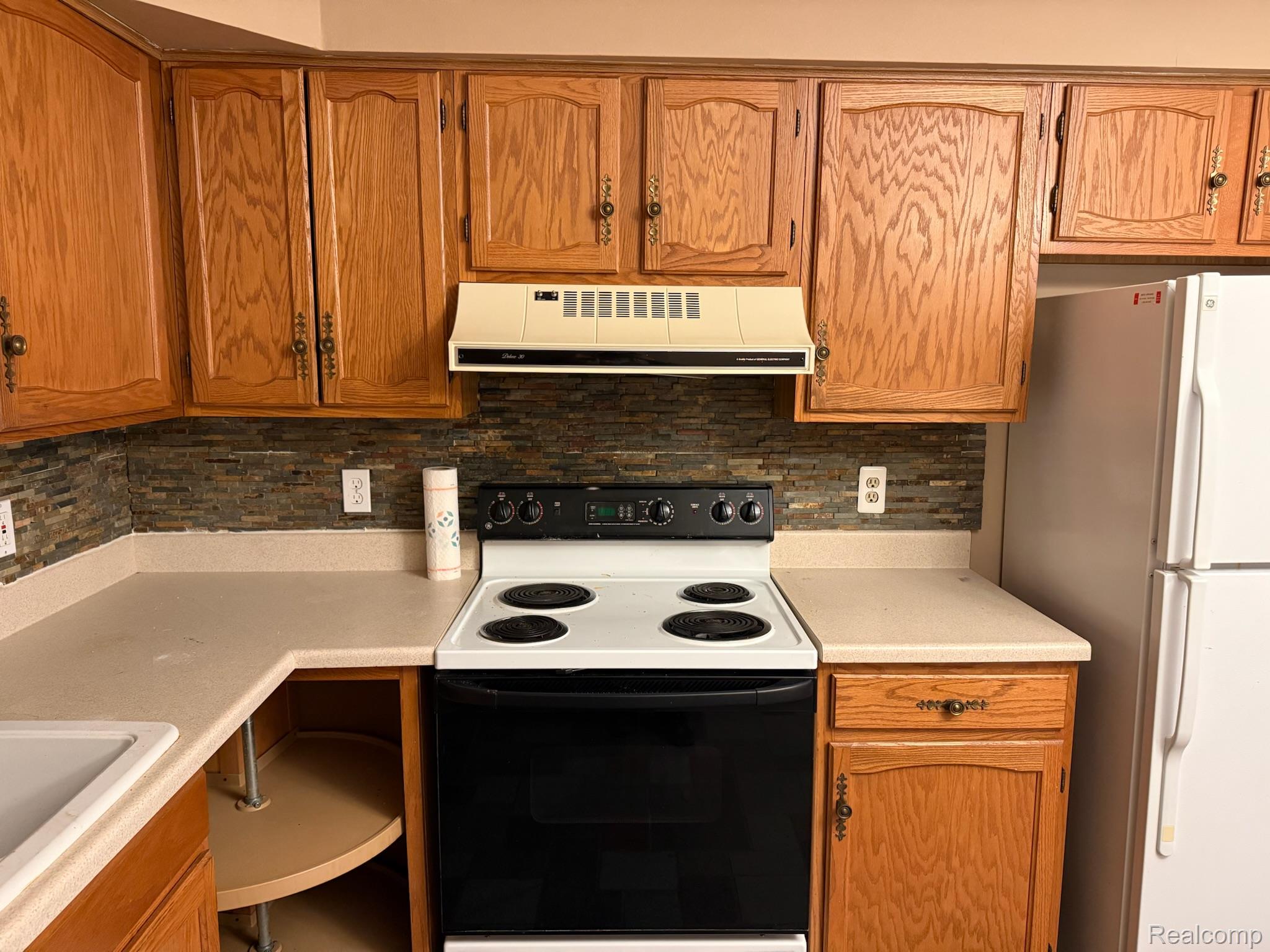 982 N Adams Road 4 Property Photo 12