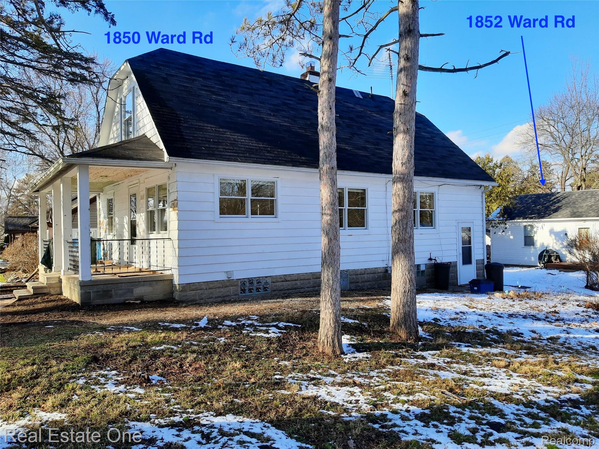 1850 + 1852 Ward Road Property Photo 2