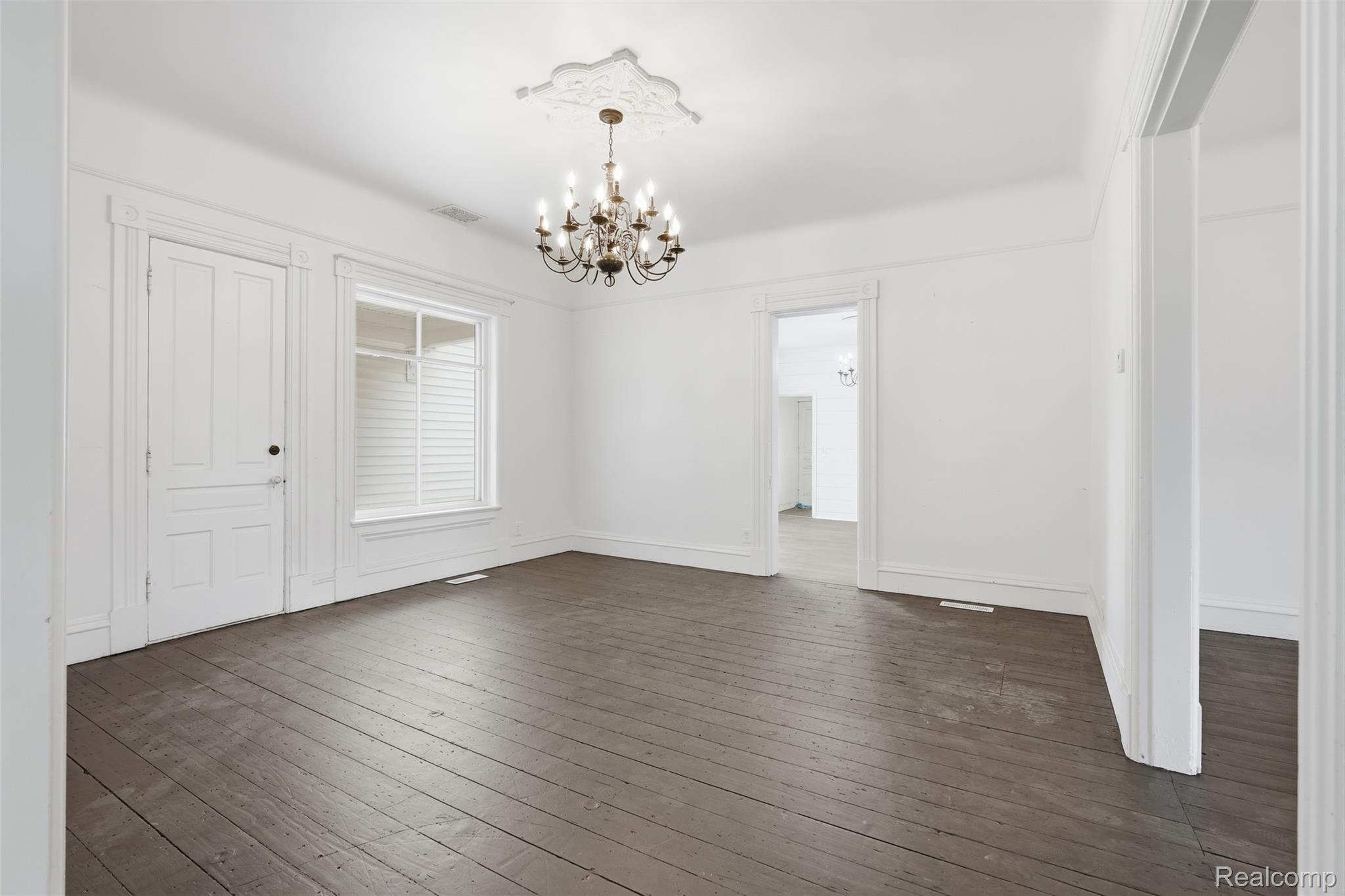 26249 E Huron River Drive Property Photo 9