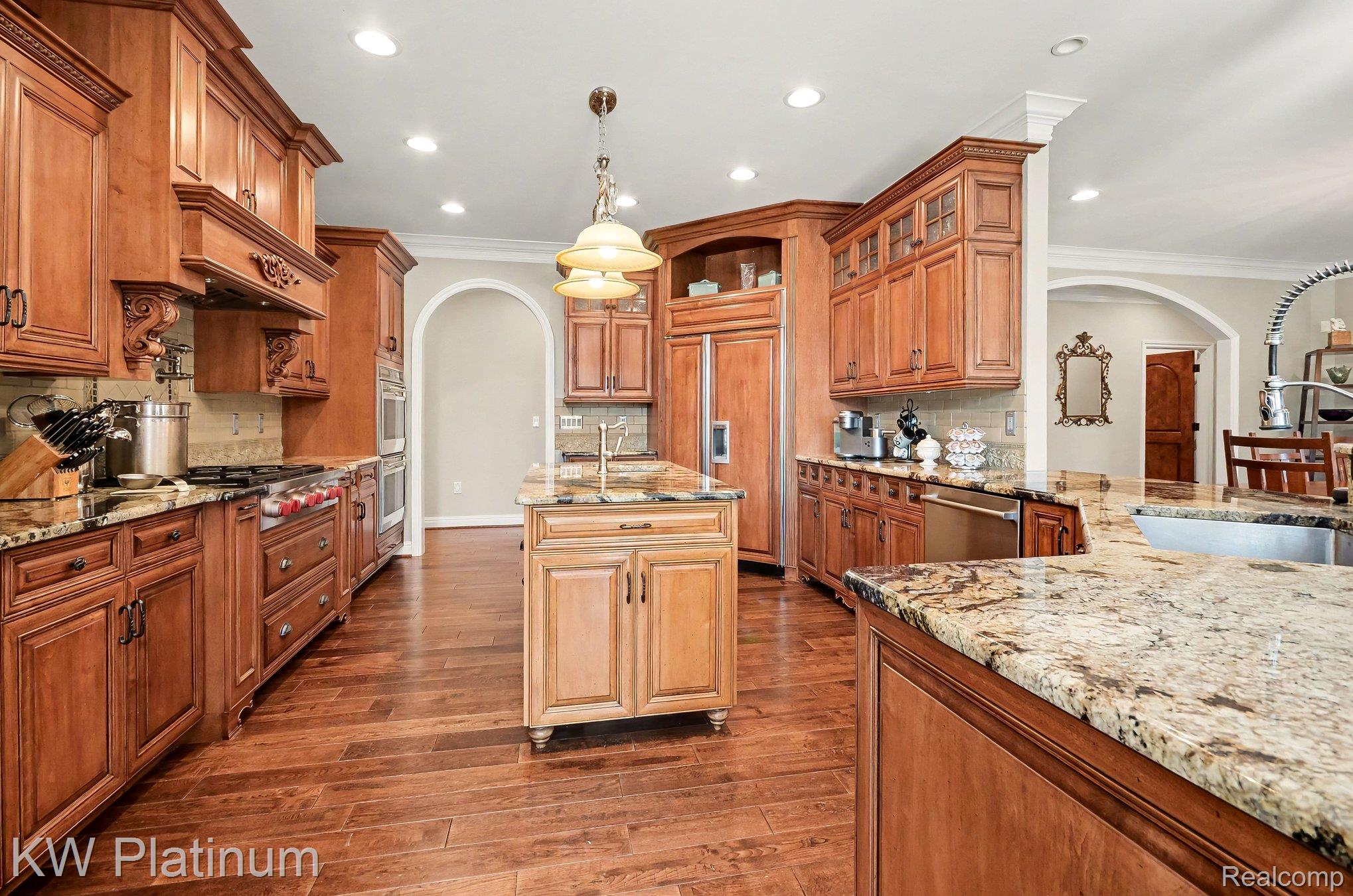36270 Vita Bella Drive Property Photo 4
