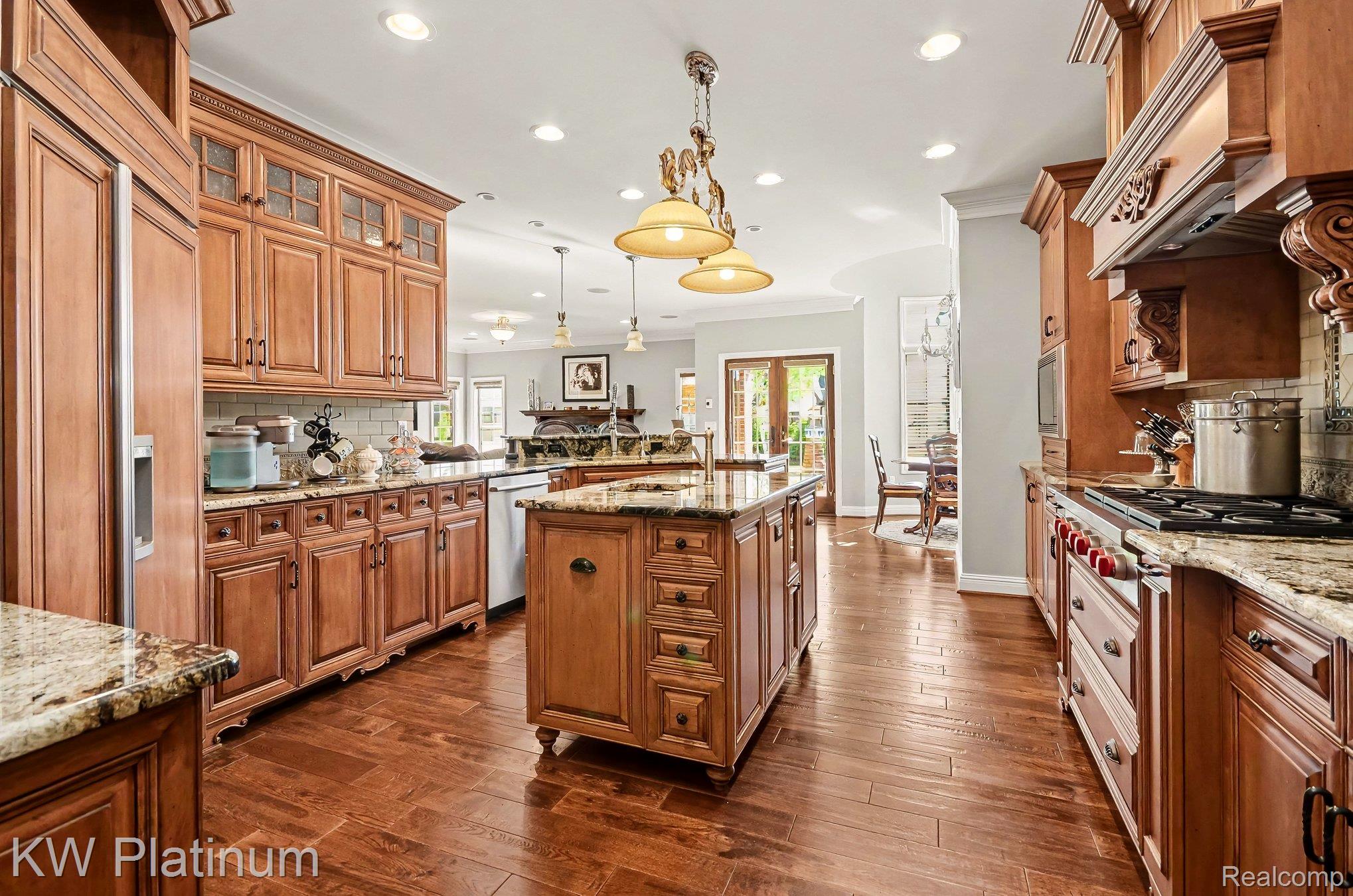 36270 Vita Bella Drive Property Photo 5