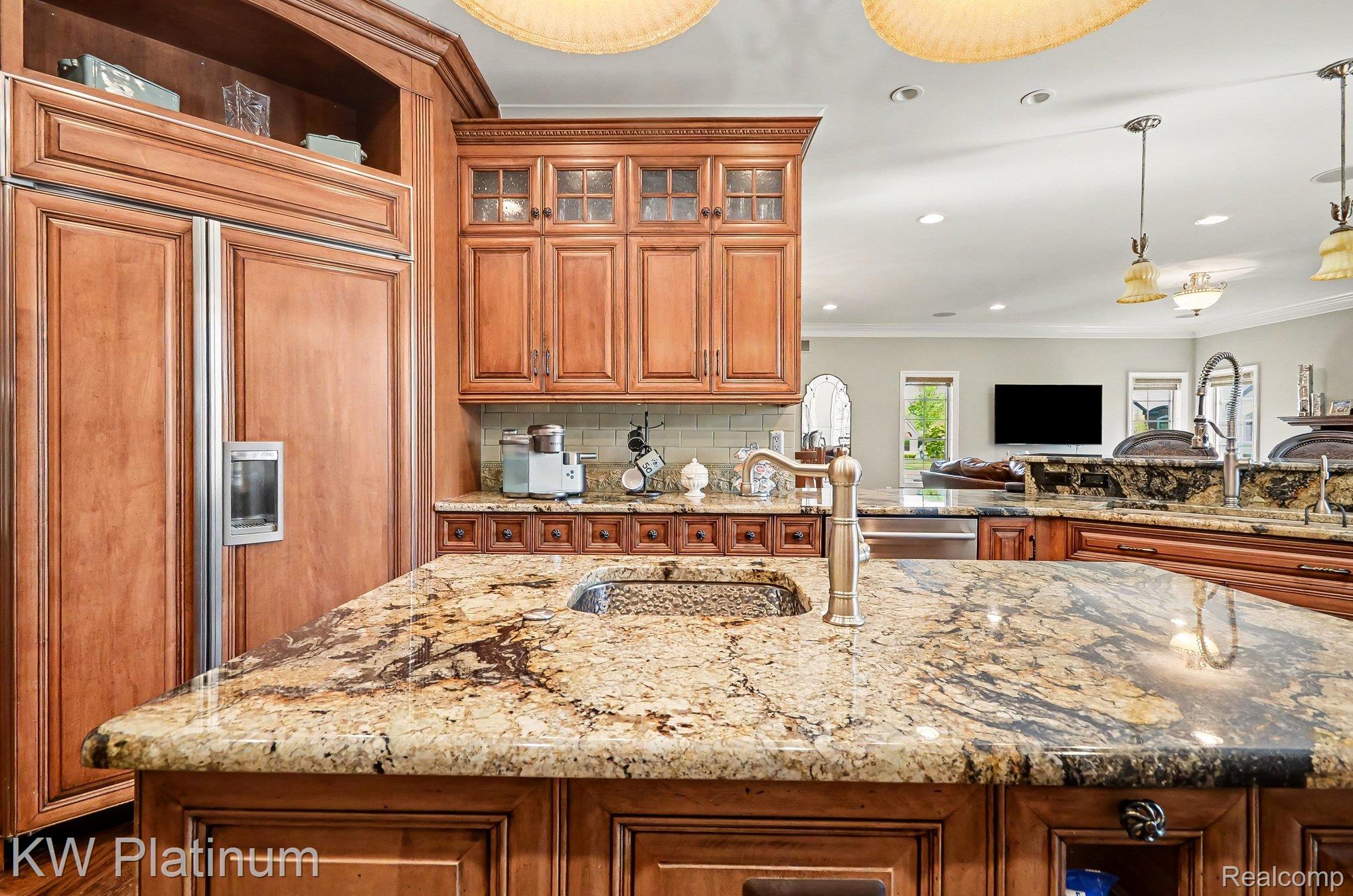36270 Vita Bella Drive Property Photo 8