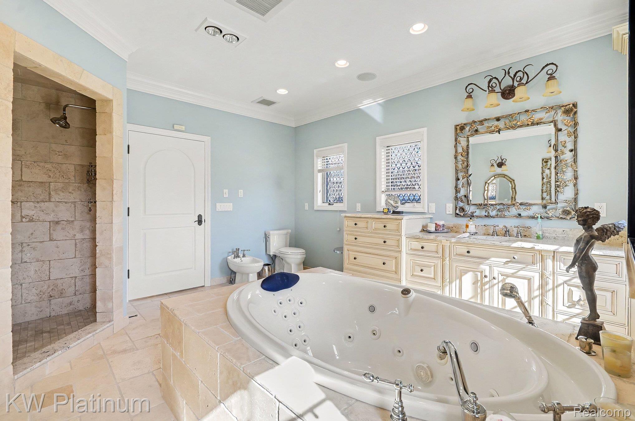 36270 Vita Bella Drive Property Photo 21