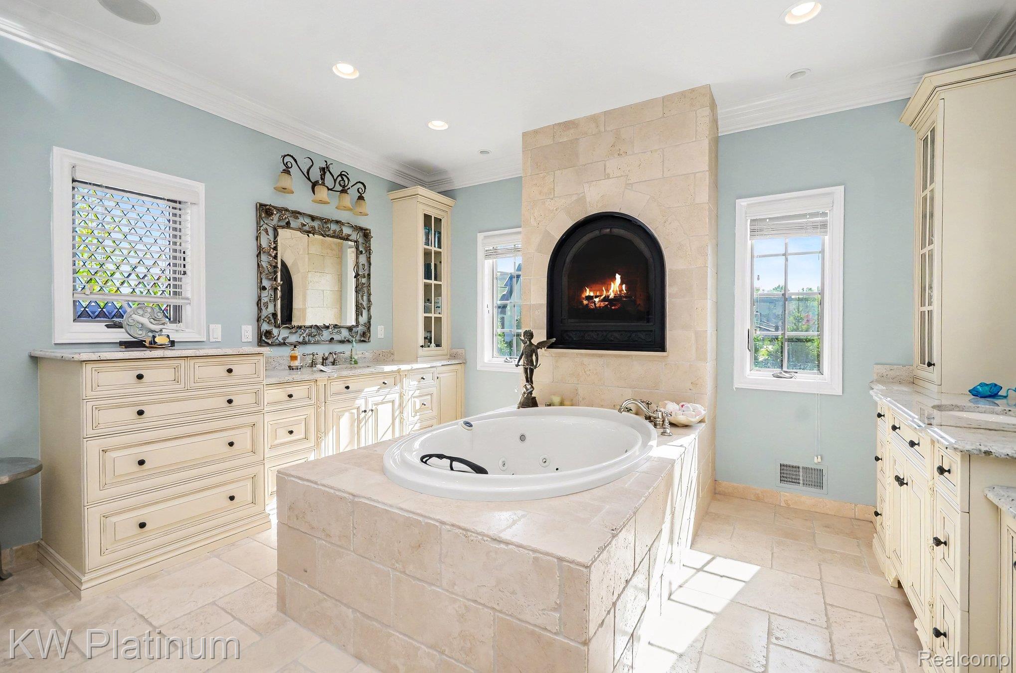 36270 Vita Bella Drive Property Photo 22