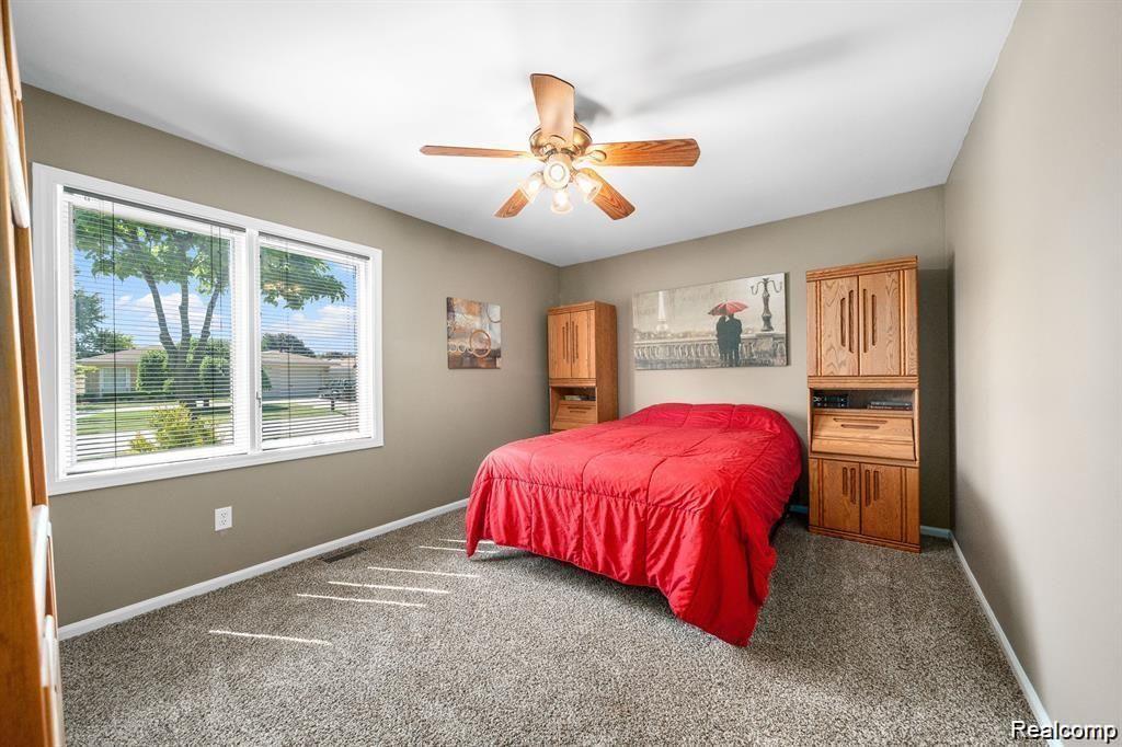 39185 Ceceil Drive Property Photo 10