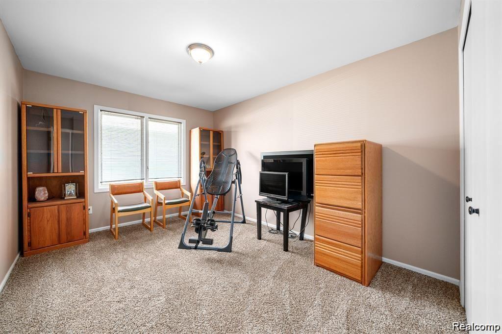 39185 Ceceil Drive Property Photo 12