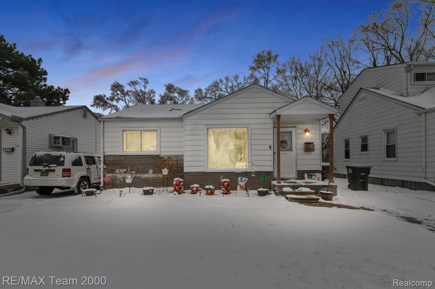 5871 Cooper Street Property Photo 1