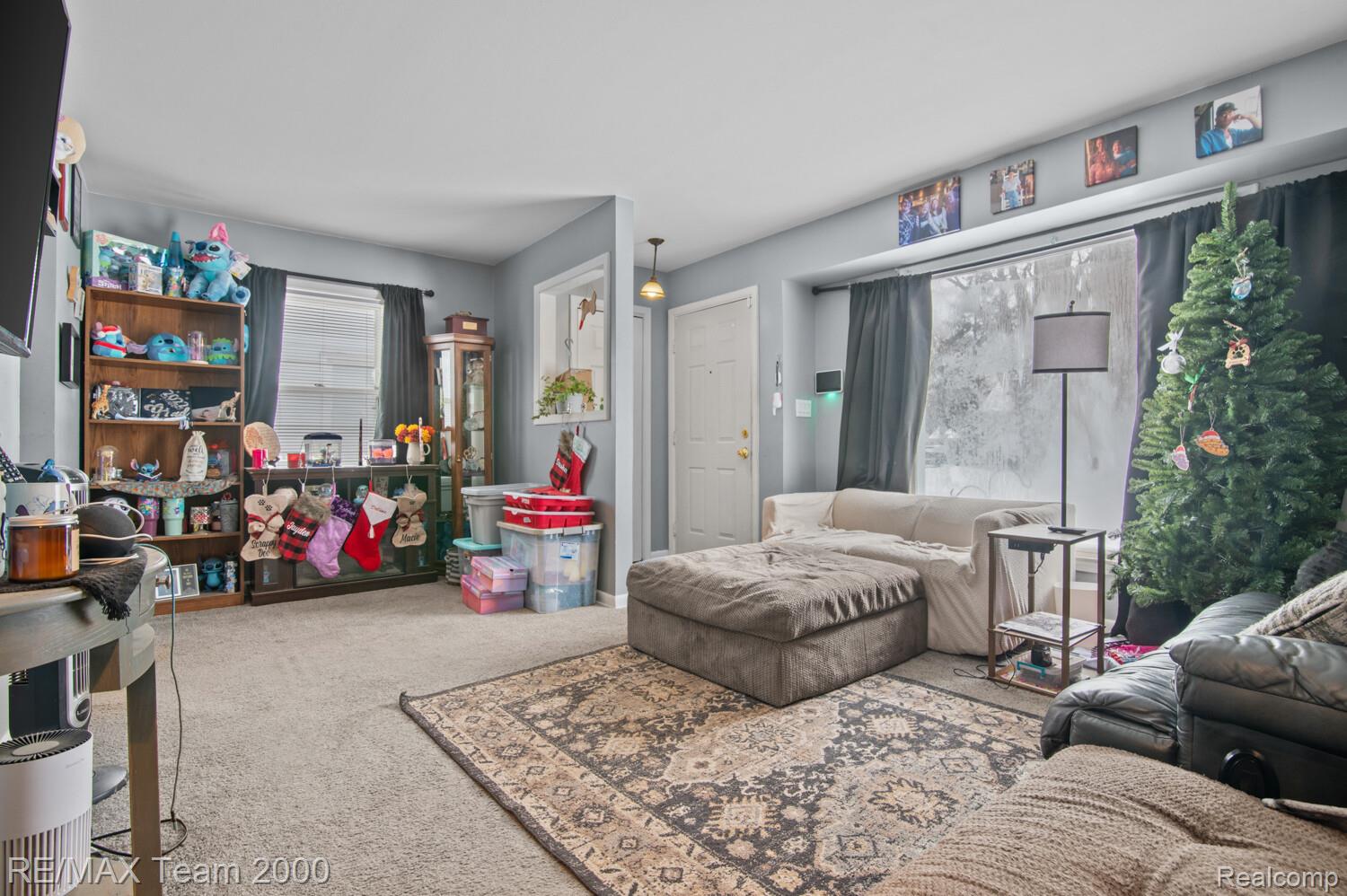 5871 Cooper Street Property Photo 5