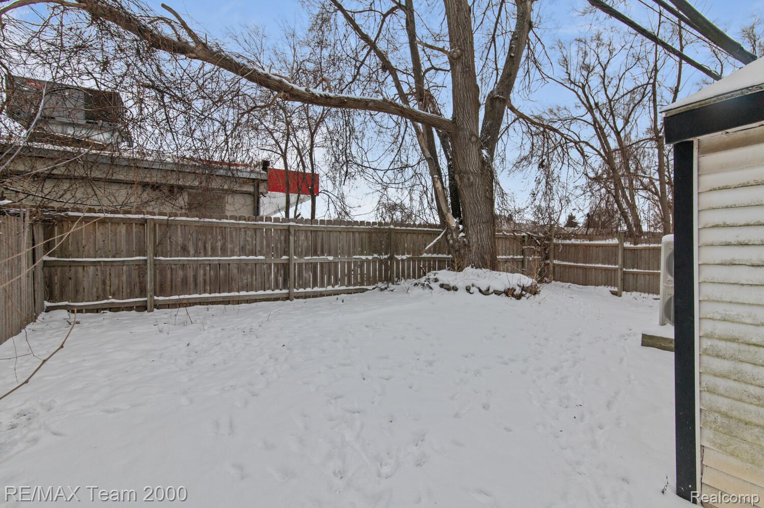 5871 Cooper Street Property Photo 18