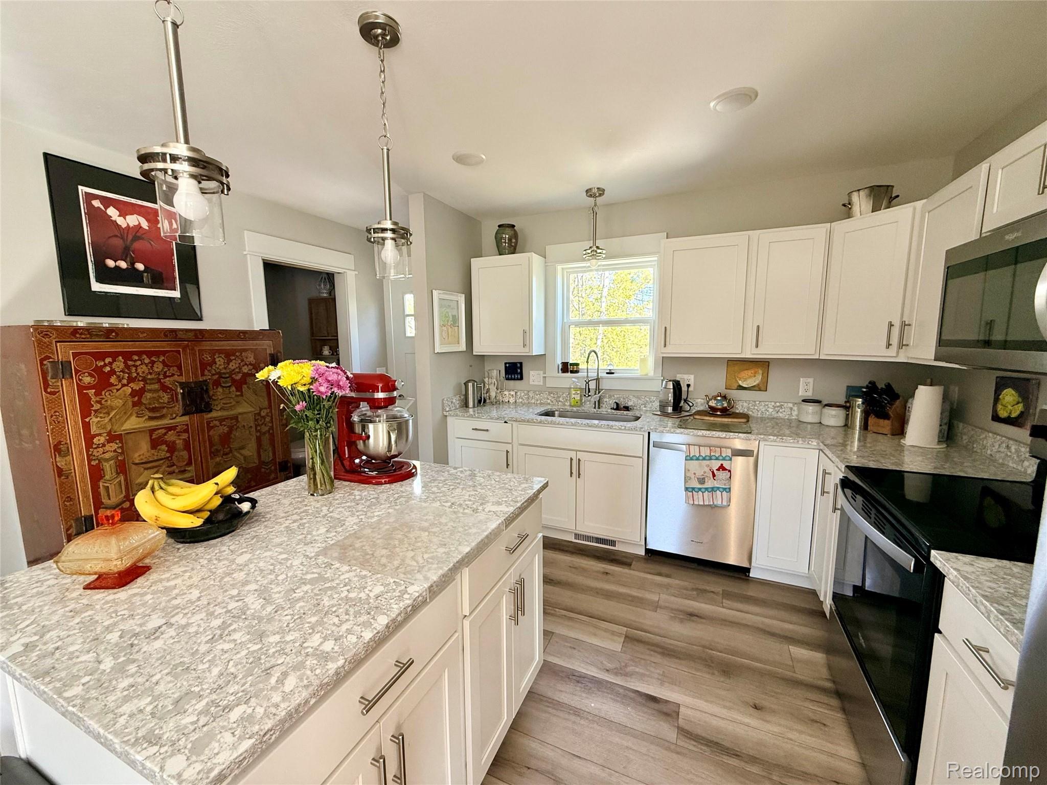 9220 S Flaska Drive Property Photo 15