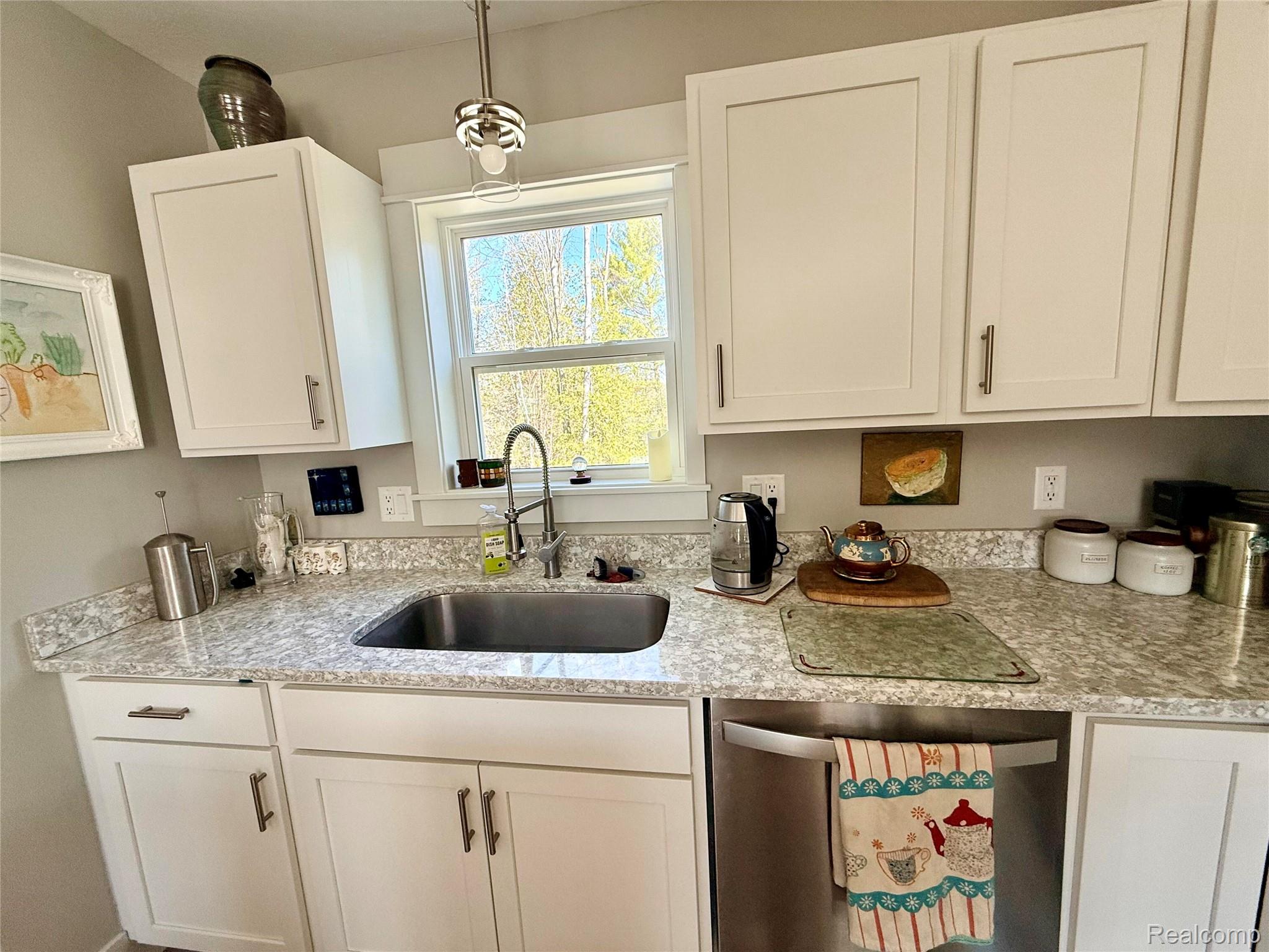 9220 S Flaska Drive Property Photo 19
