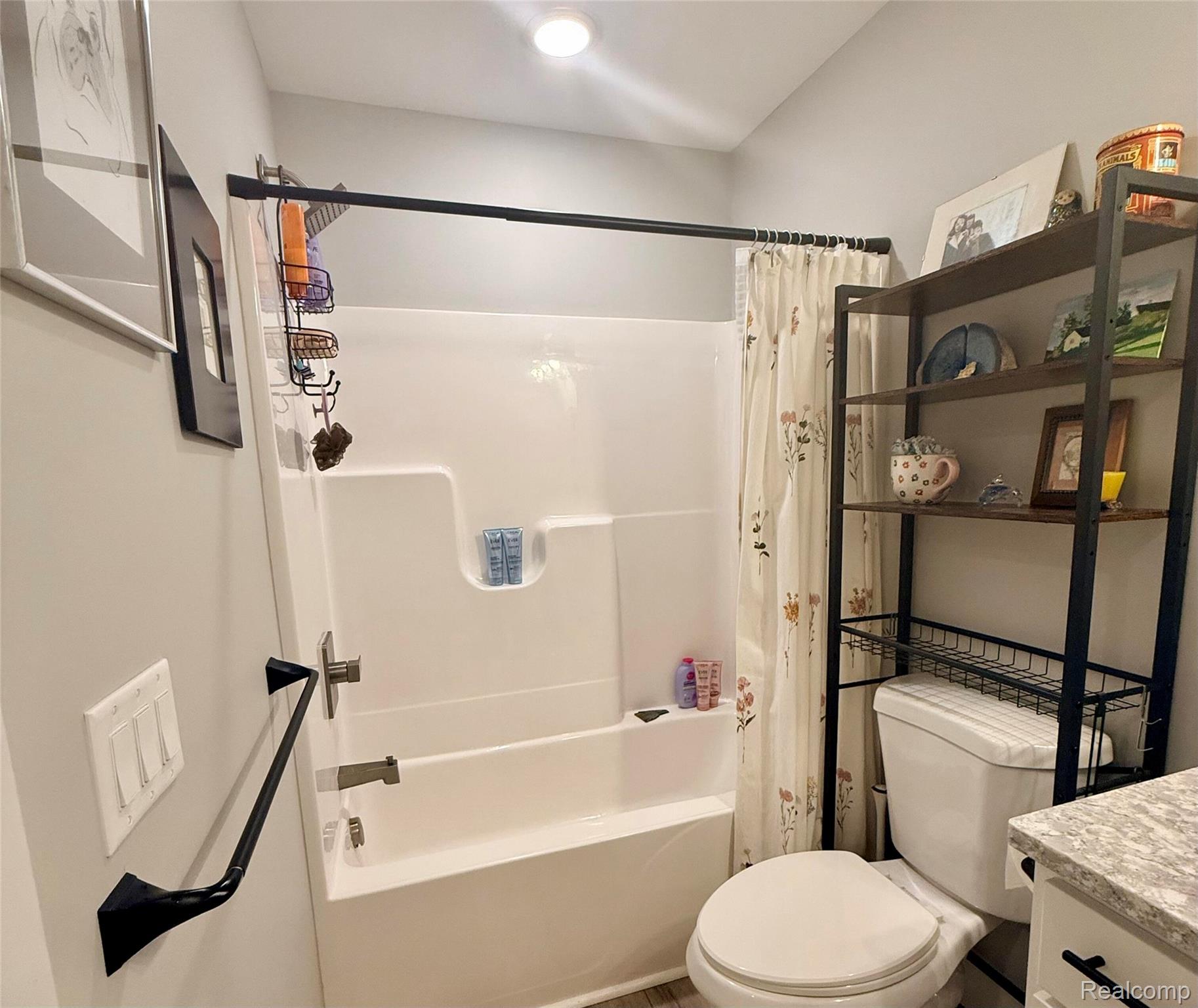 9220 S Flaska Drive Property Photo 31