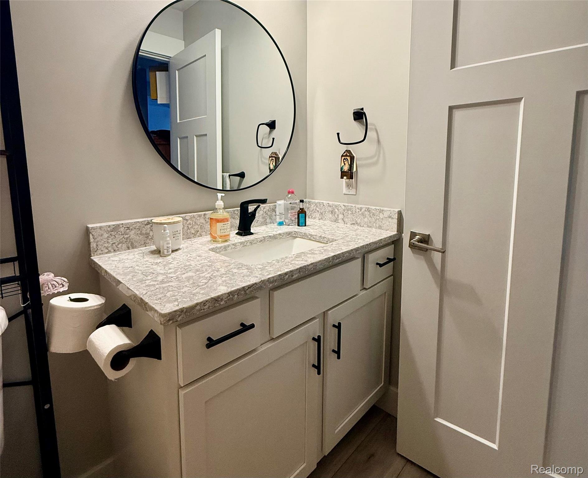 9220 S Flaska Drive Property Photo 34