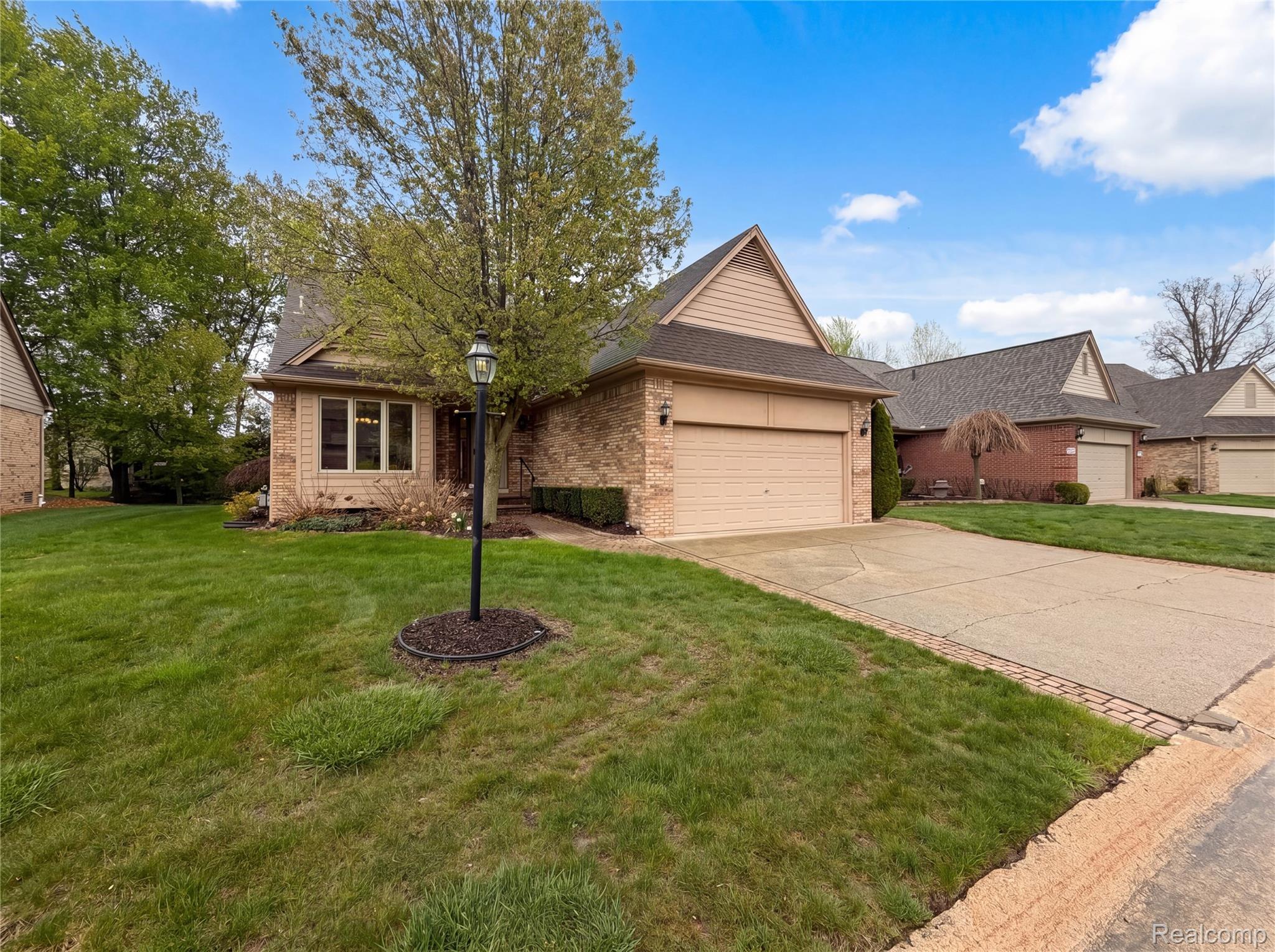 52186 Jacqueline Court Property Photo 1
