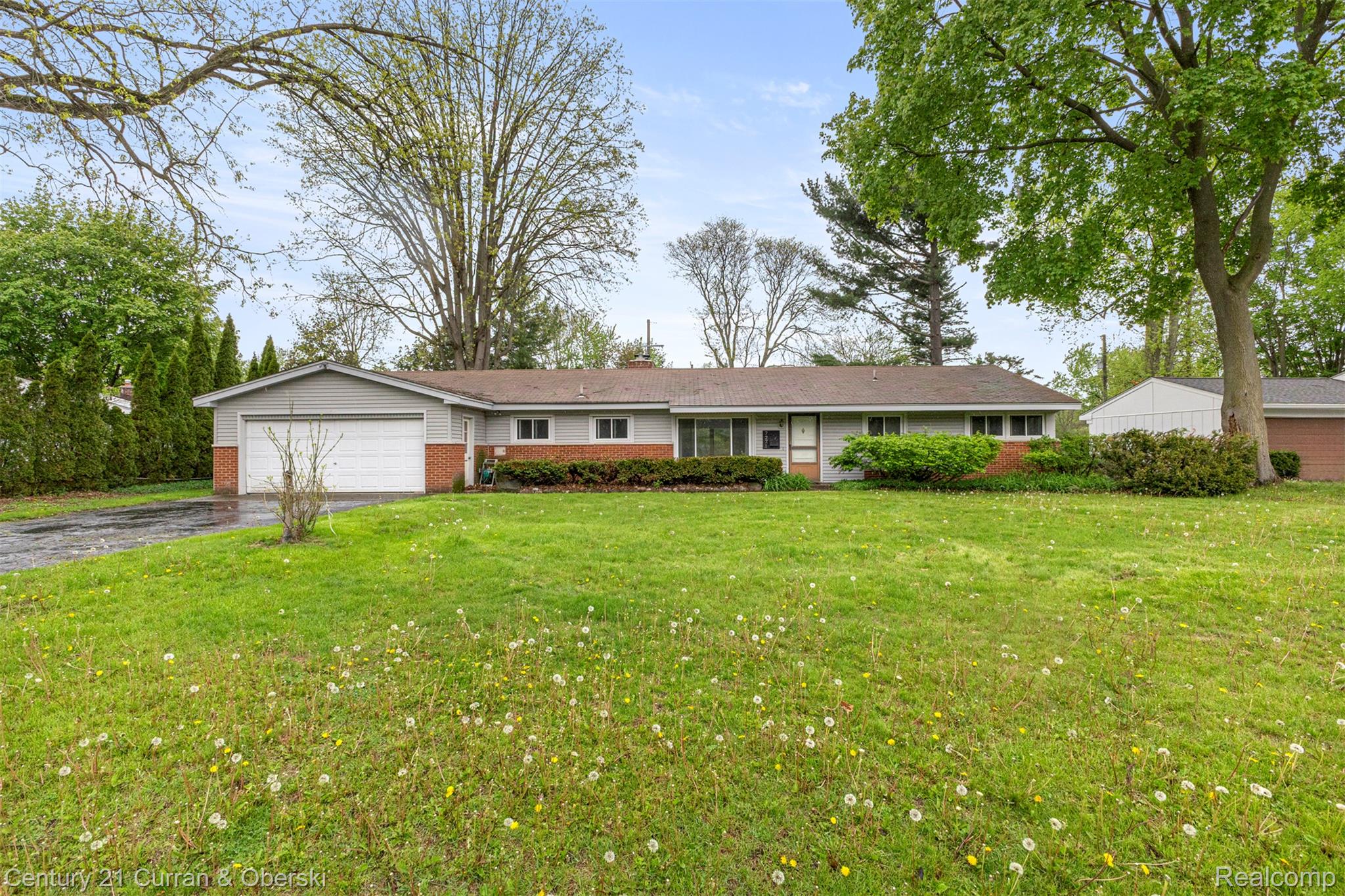 7271 Cottonwood Knoll Property Photo 1