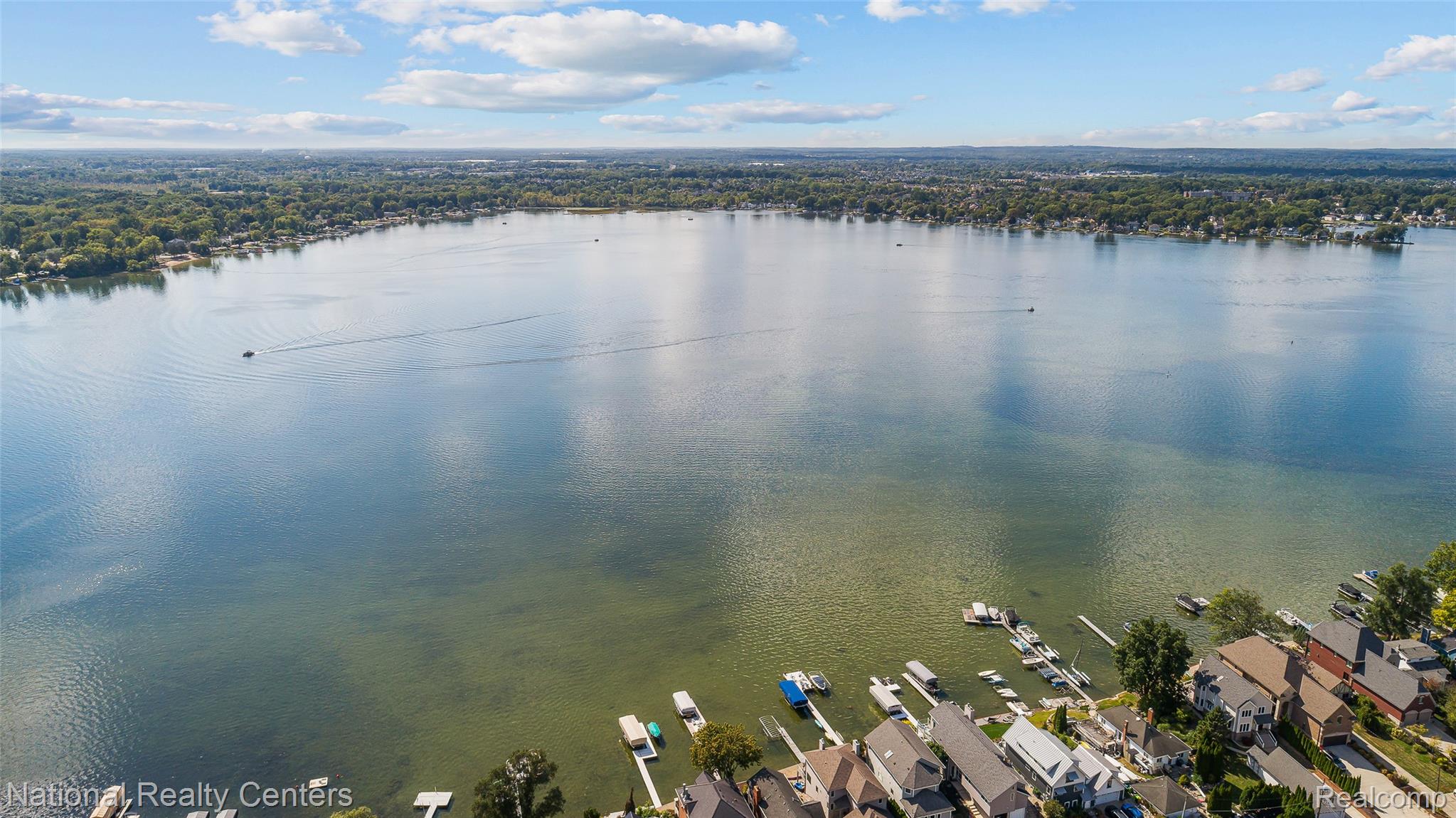 903 S. Lake Drive Property Photo 23