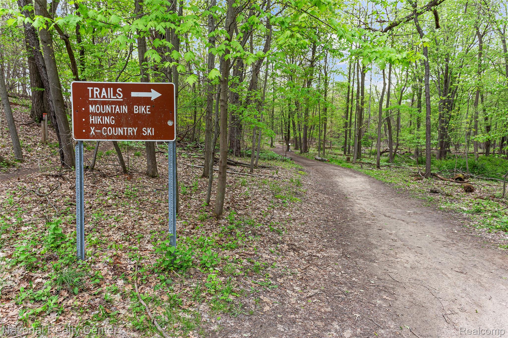 903 S. Lake Drive Property Photo 26