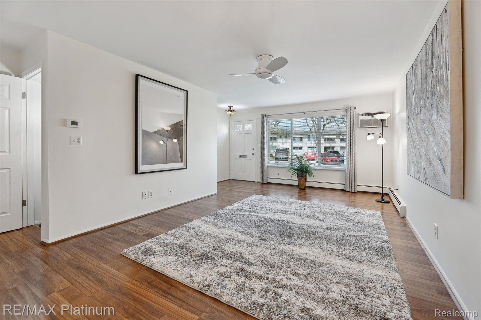 5992 Alan Drive 22 Property Photo 3