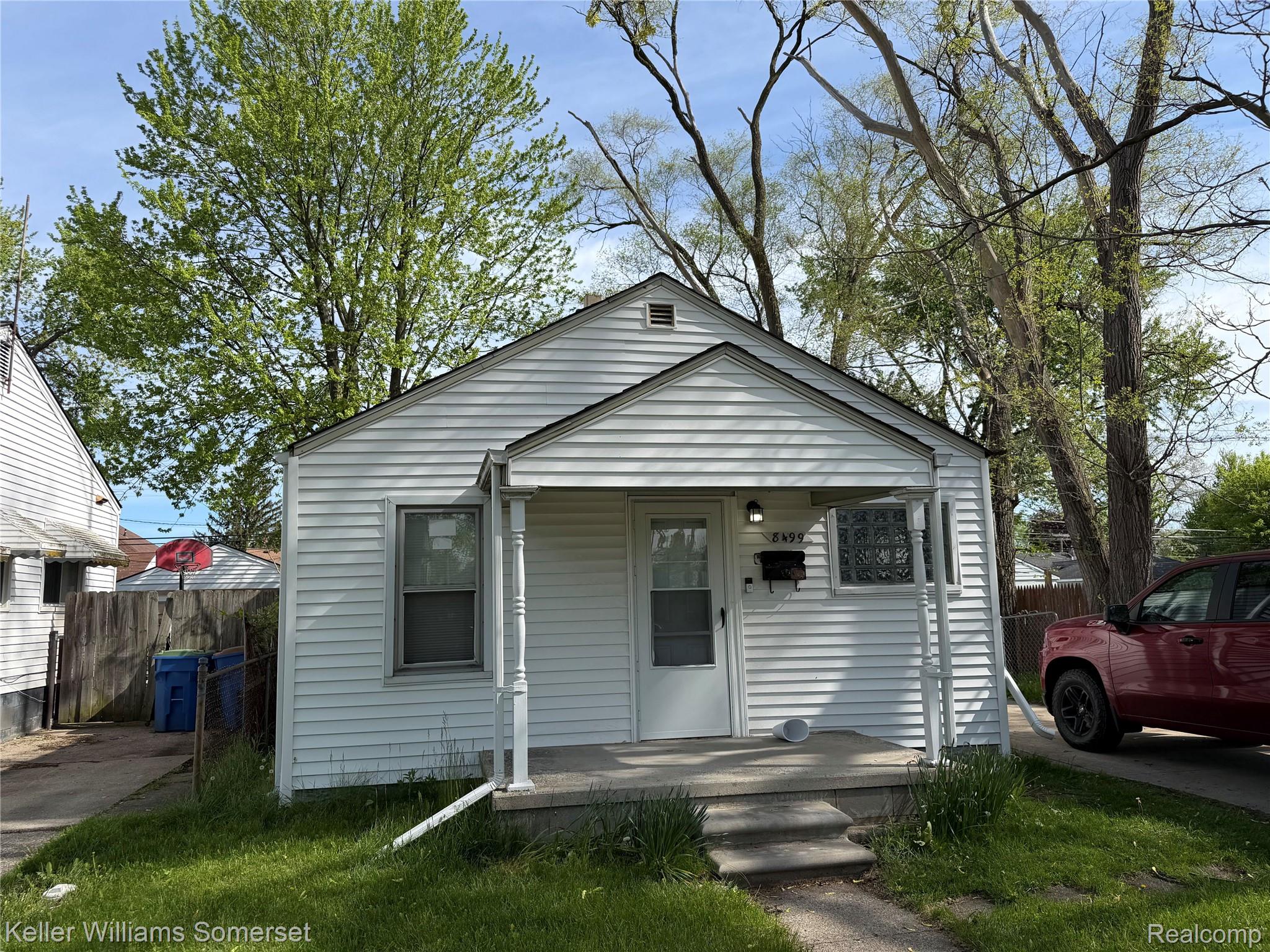 8499 Chapp Avenue Property Photo 3