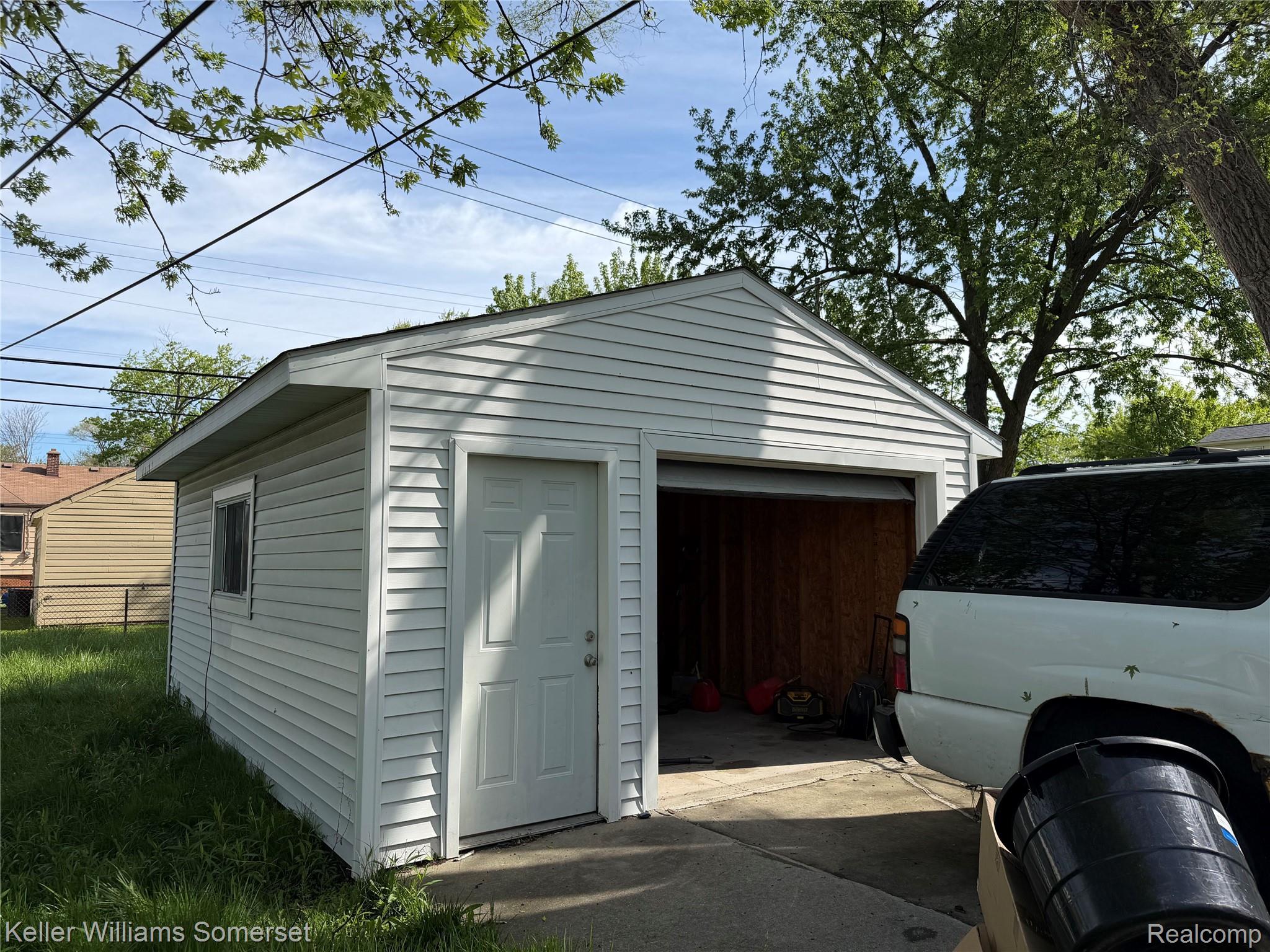 8499 Chapp Avenue Property Photo 15