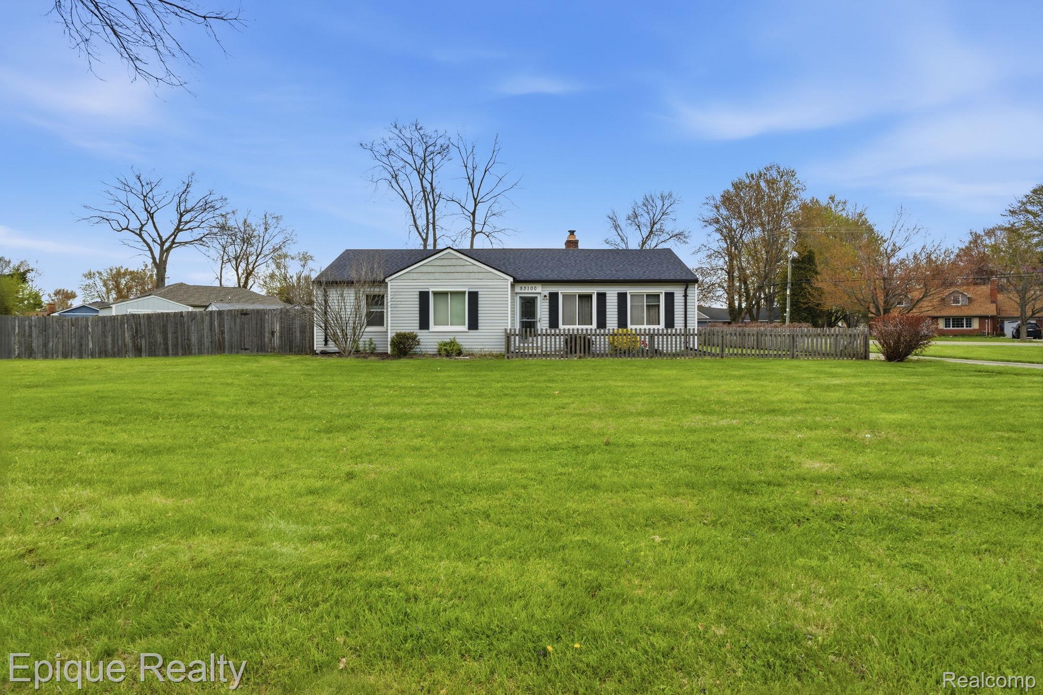 53100 Washington Street Property Photo 1