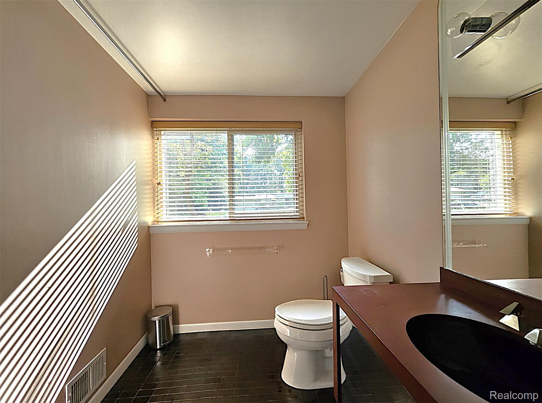 7120 Pebblecreek Road Property Photo 28