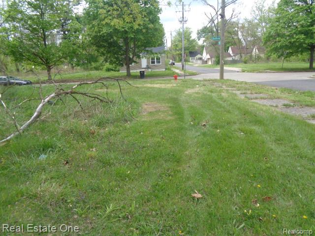 15772 Chatham Street Property Photo 18