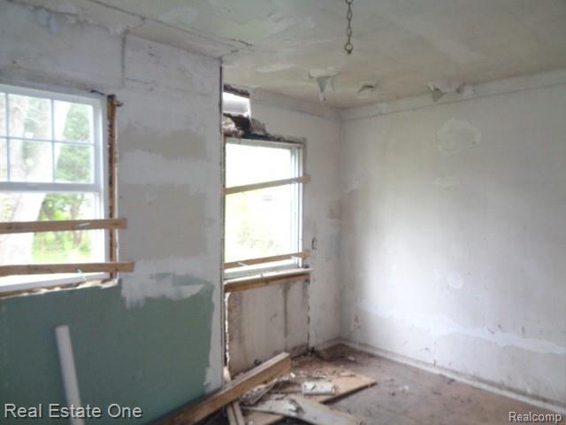15772 Chatham Street Property Photo 20