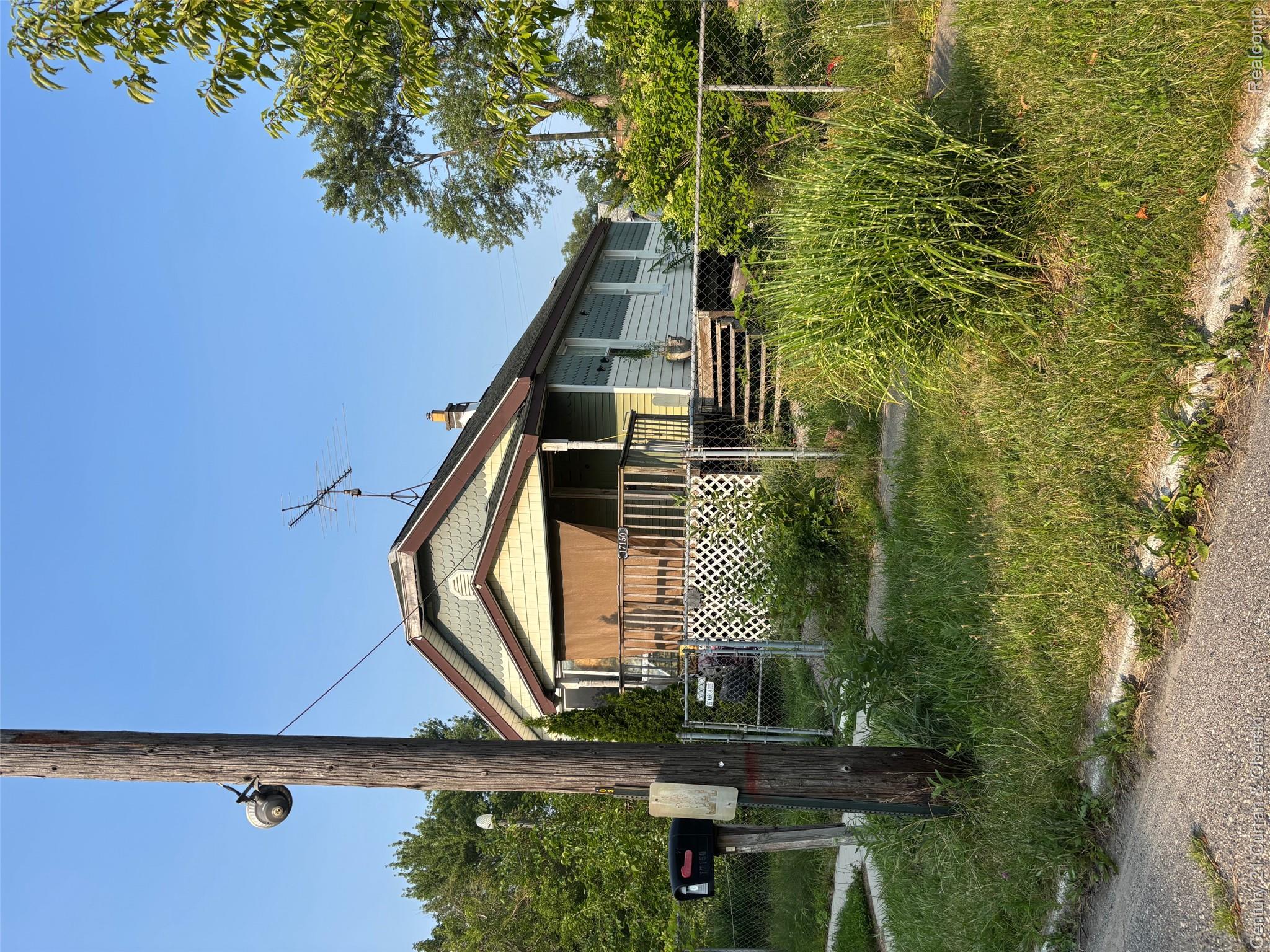 17150 Orleans Street Property Photo 1