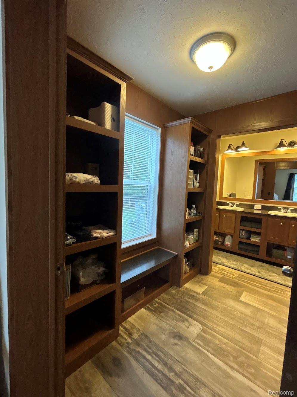 9680 Townsquare Boulevard Property Photo 8