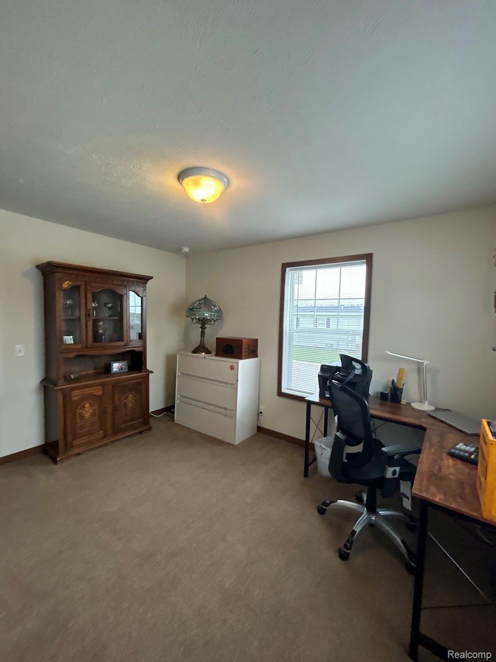 9680 Townsquare Boulevard Property Photo 13