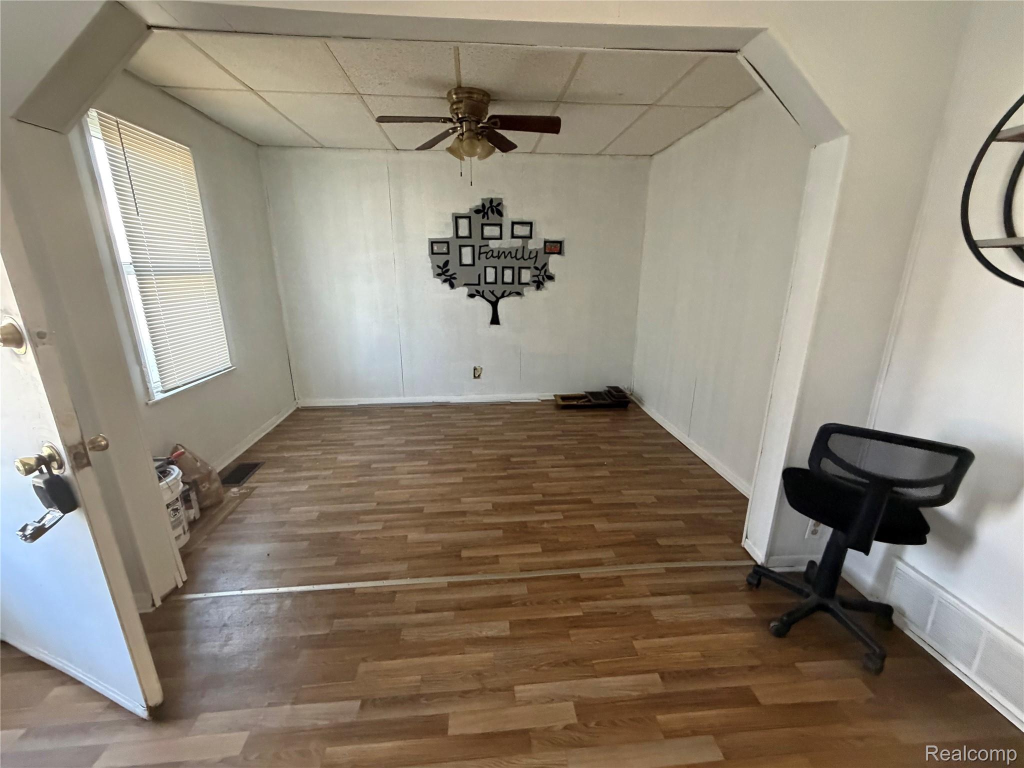 124 Le Roy Street Property Photo 5