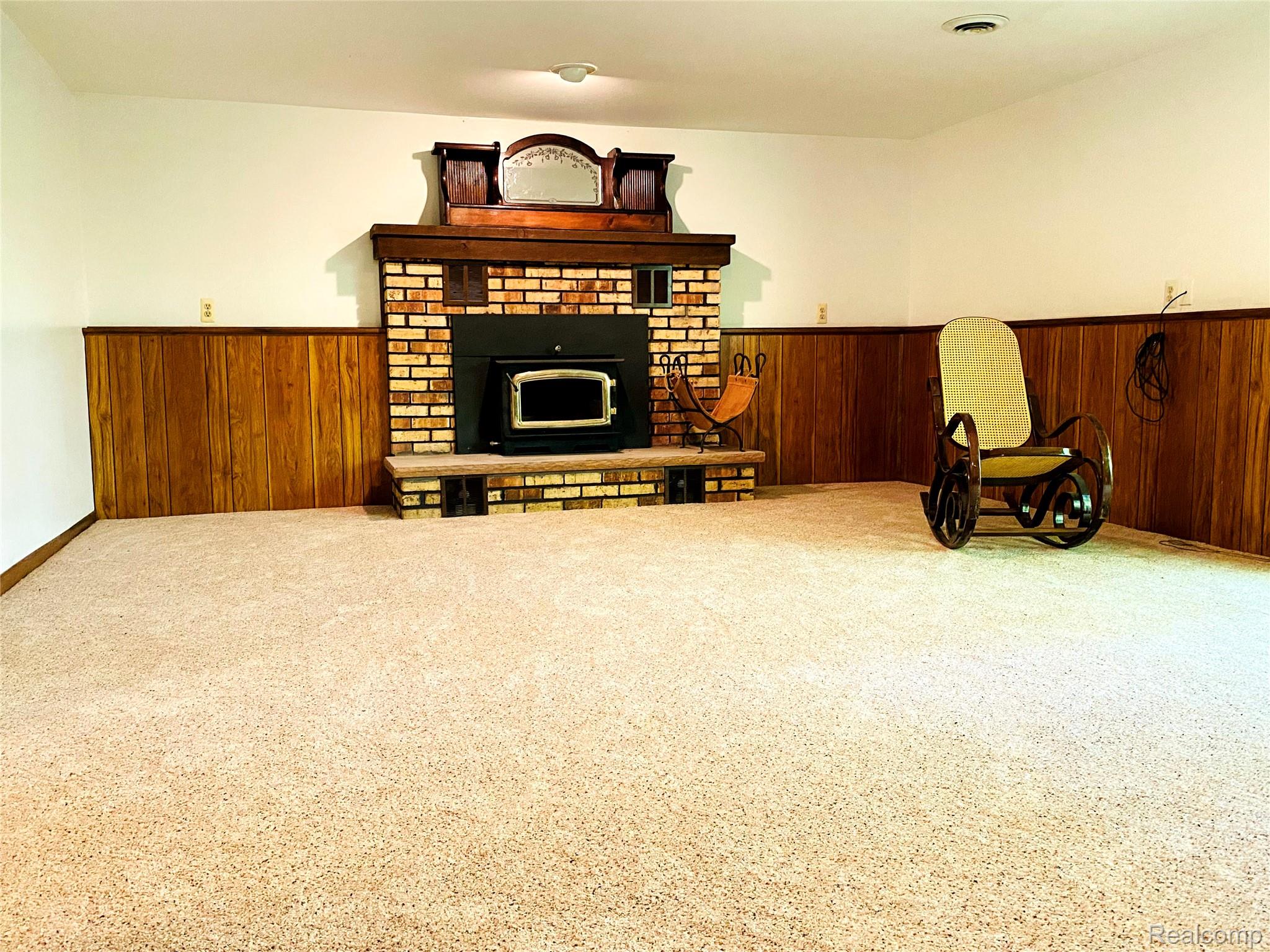 1576 Pine Knoll Lane Property Photo 15
