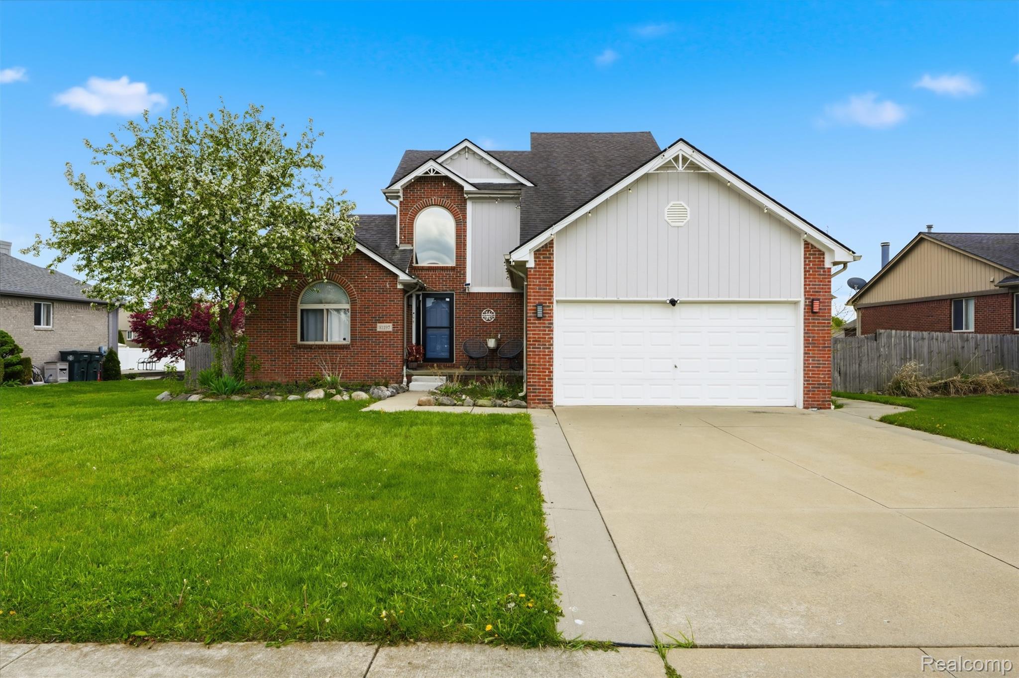 31197 Jaguar Drive Property Photo 1