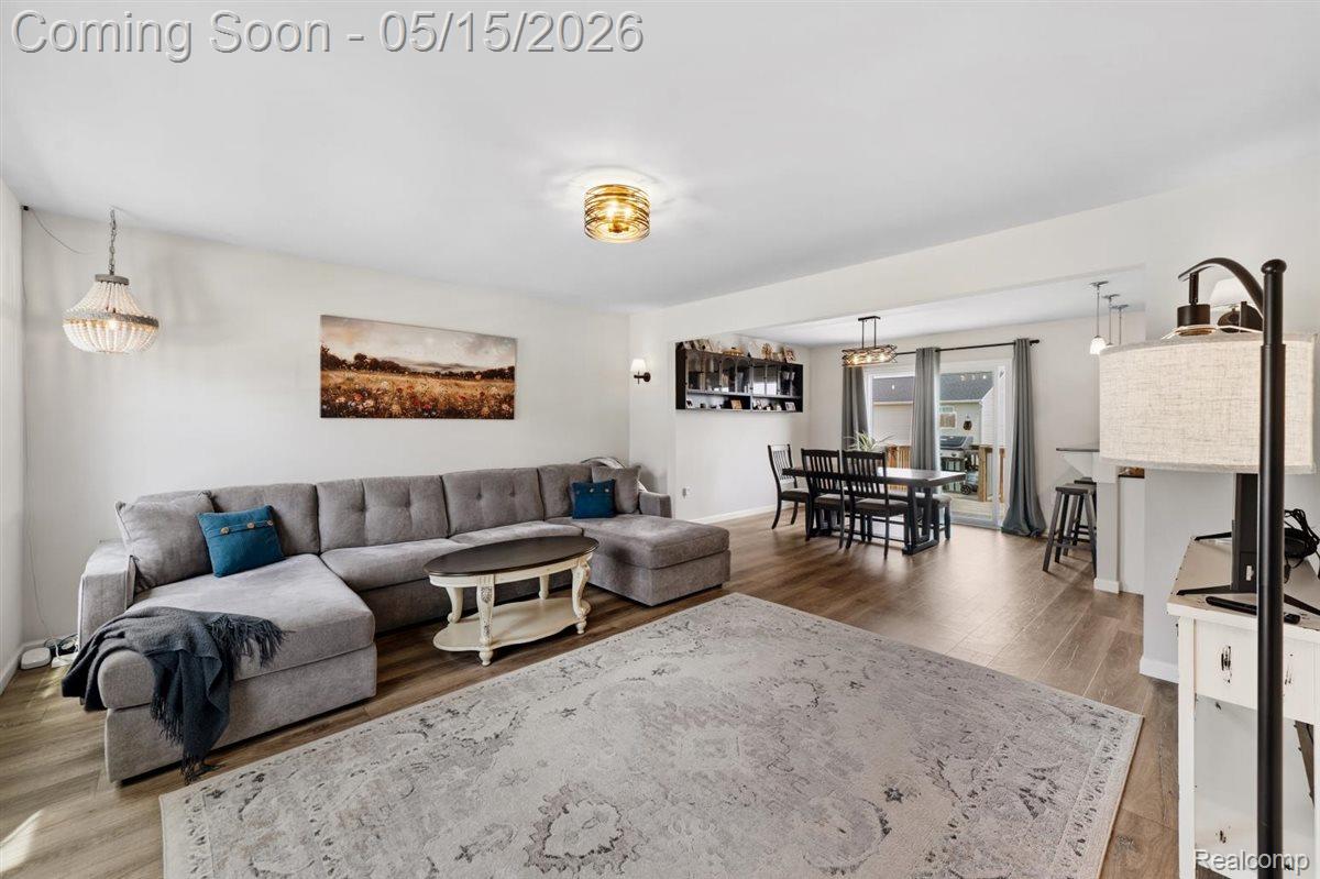 2888 Sycamore River Drive Property Photo 4