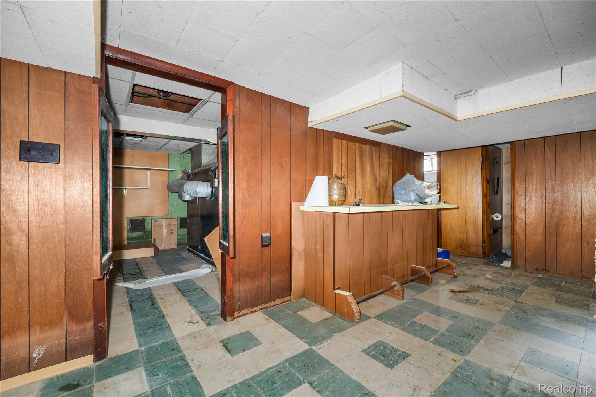 9282 Wayne Road Property Photo 19