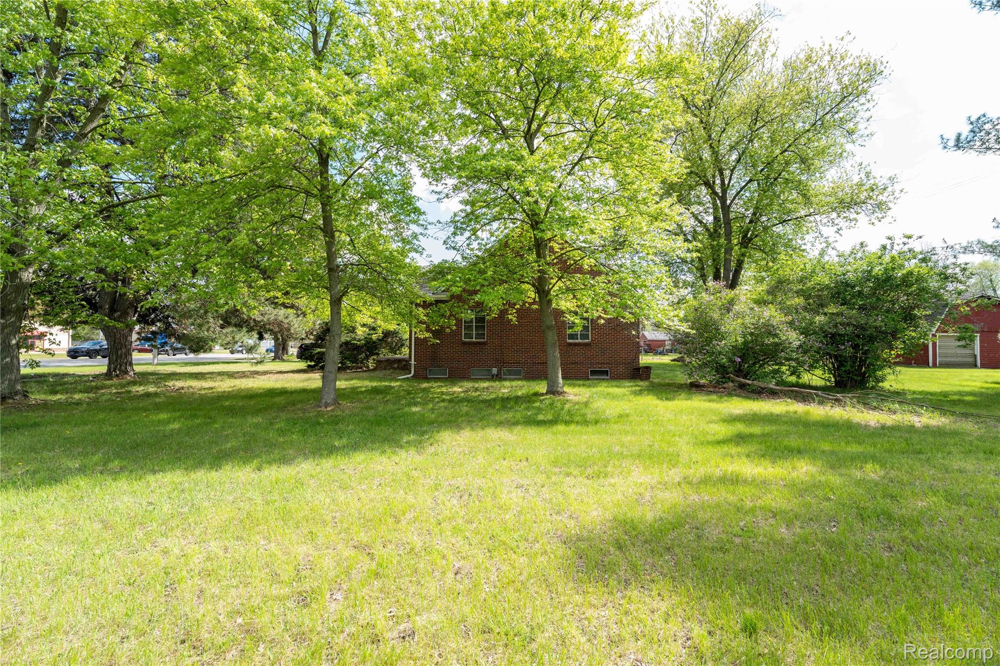 9282 Wayne Road Property Photo 21