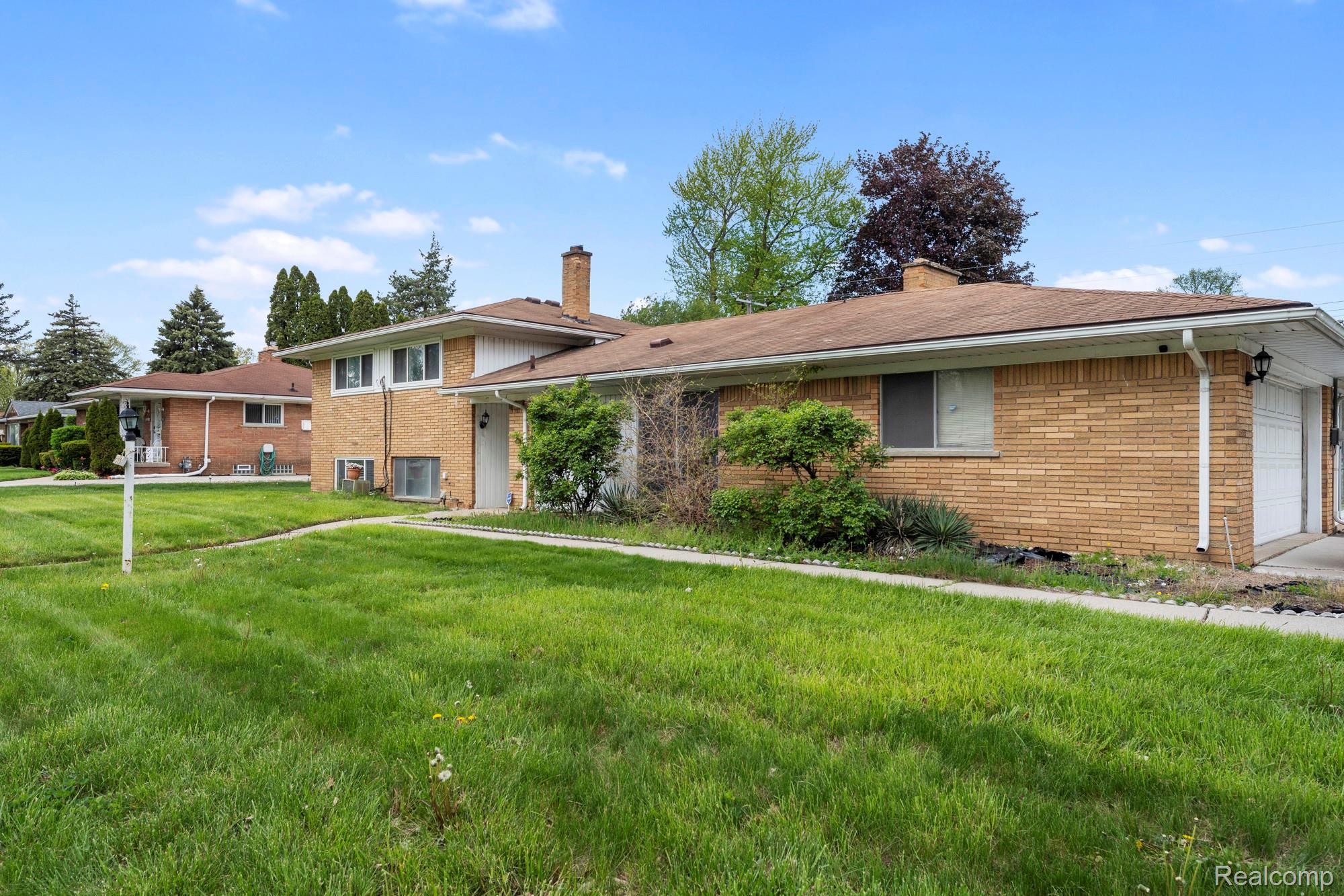 23410 Joy Road Property Photo 1