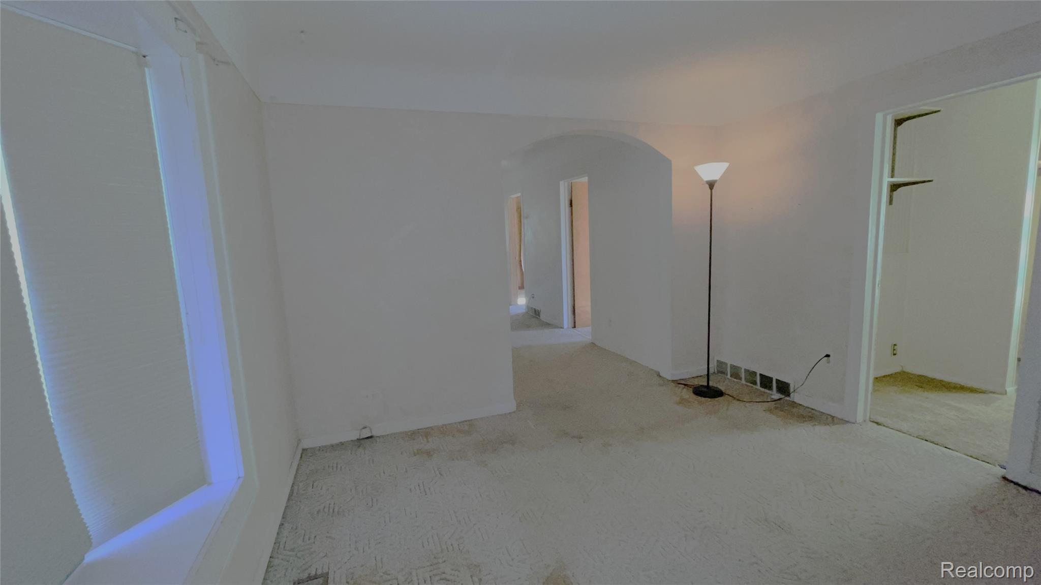 3521 Whitney Avenue Property Photo 7