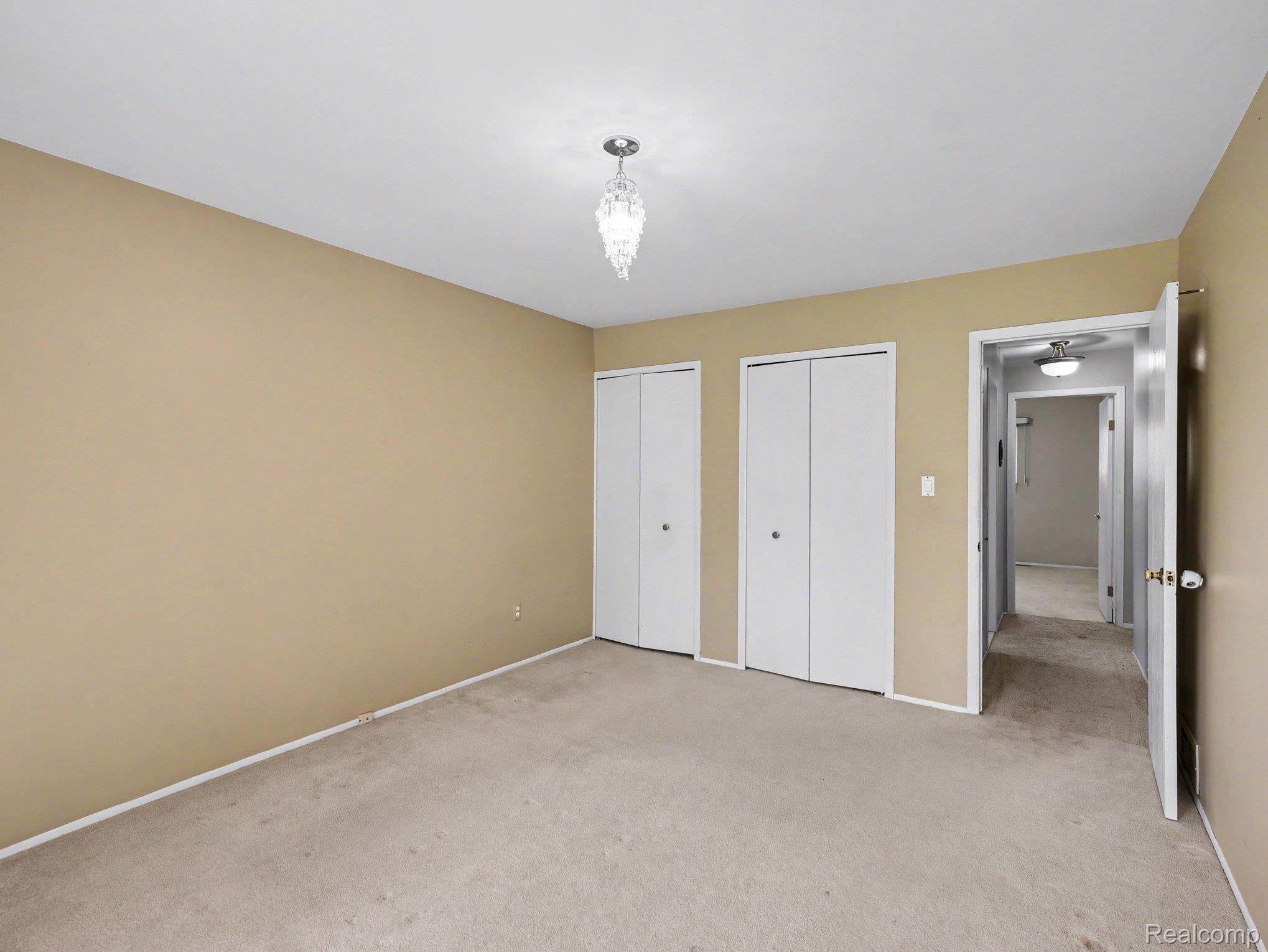 39629 Edgemont Drive Property Photo 23
