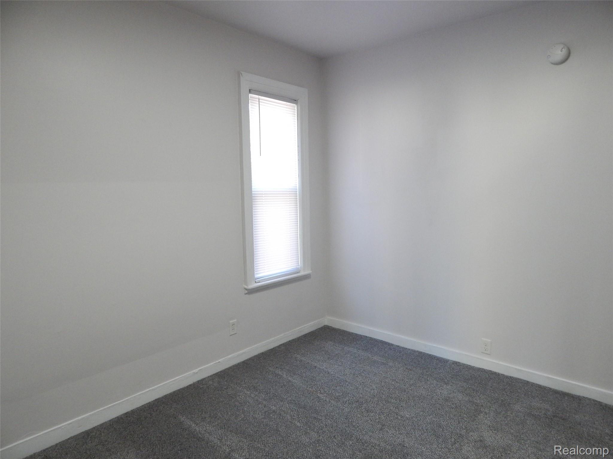 2711 Cherry Street Property Photo 10