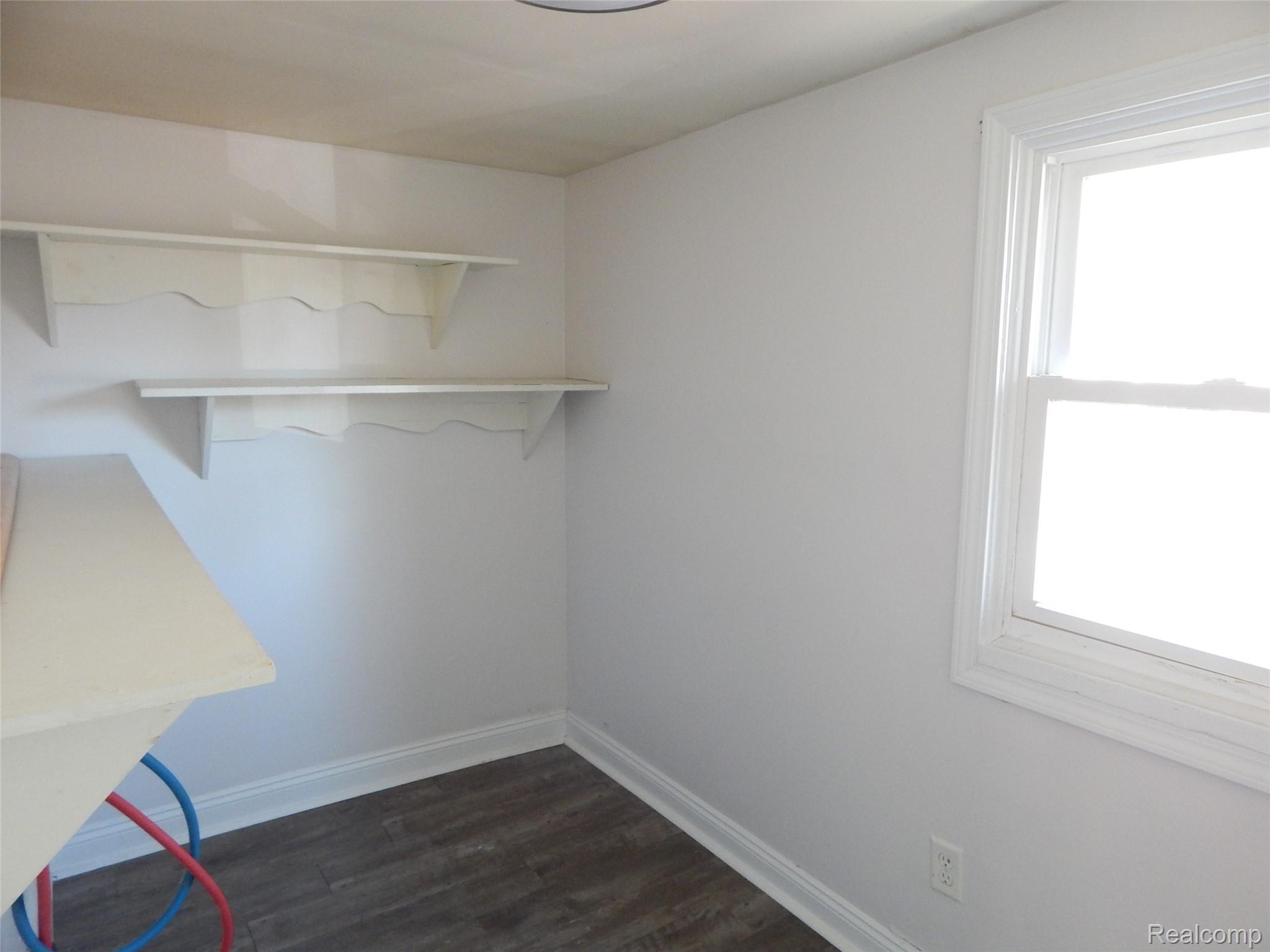 2711 Cherry Street Property Photo 11