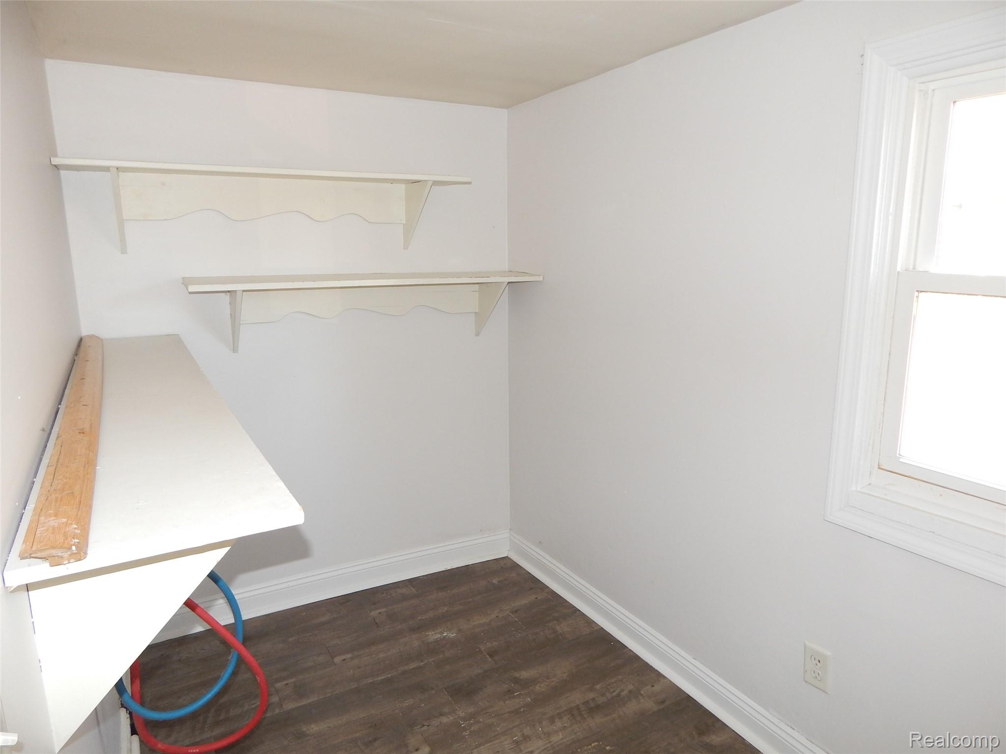 2711 Cherry Street Property Photo 13