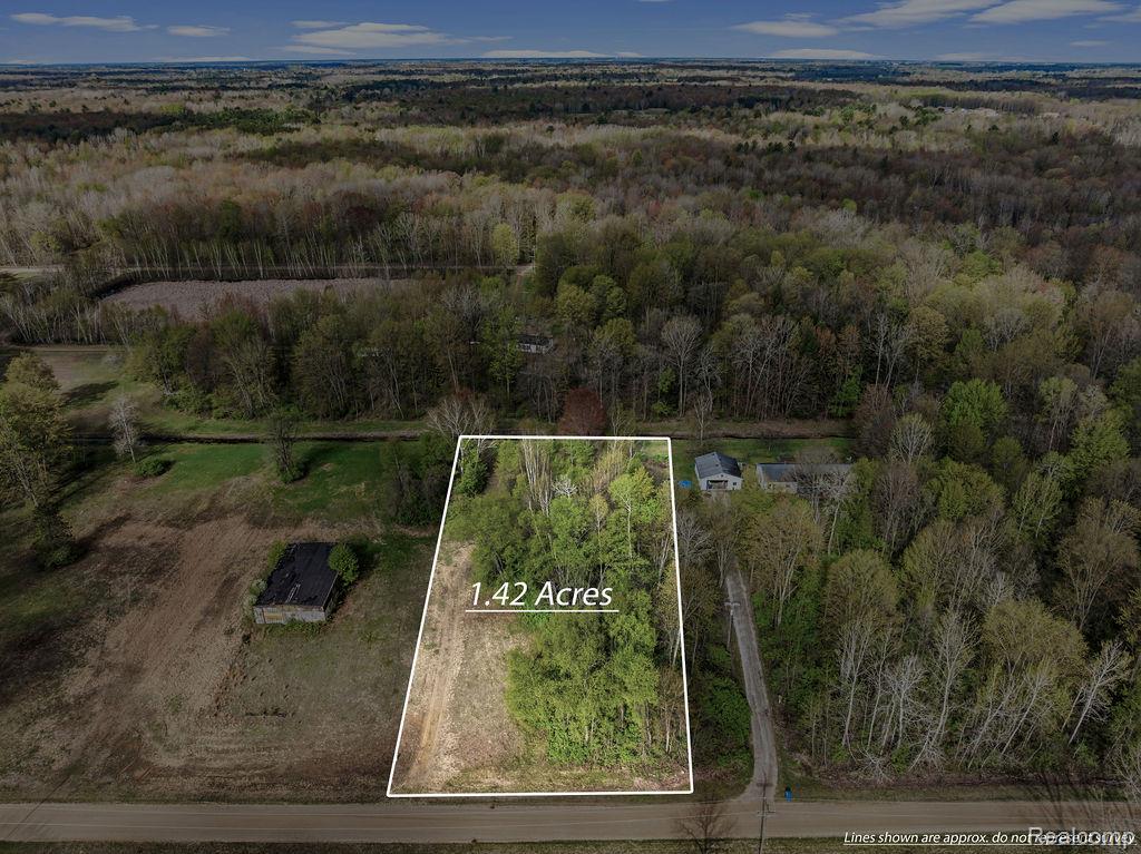 #0062 V/l Natures Nest Road Property Photo 1