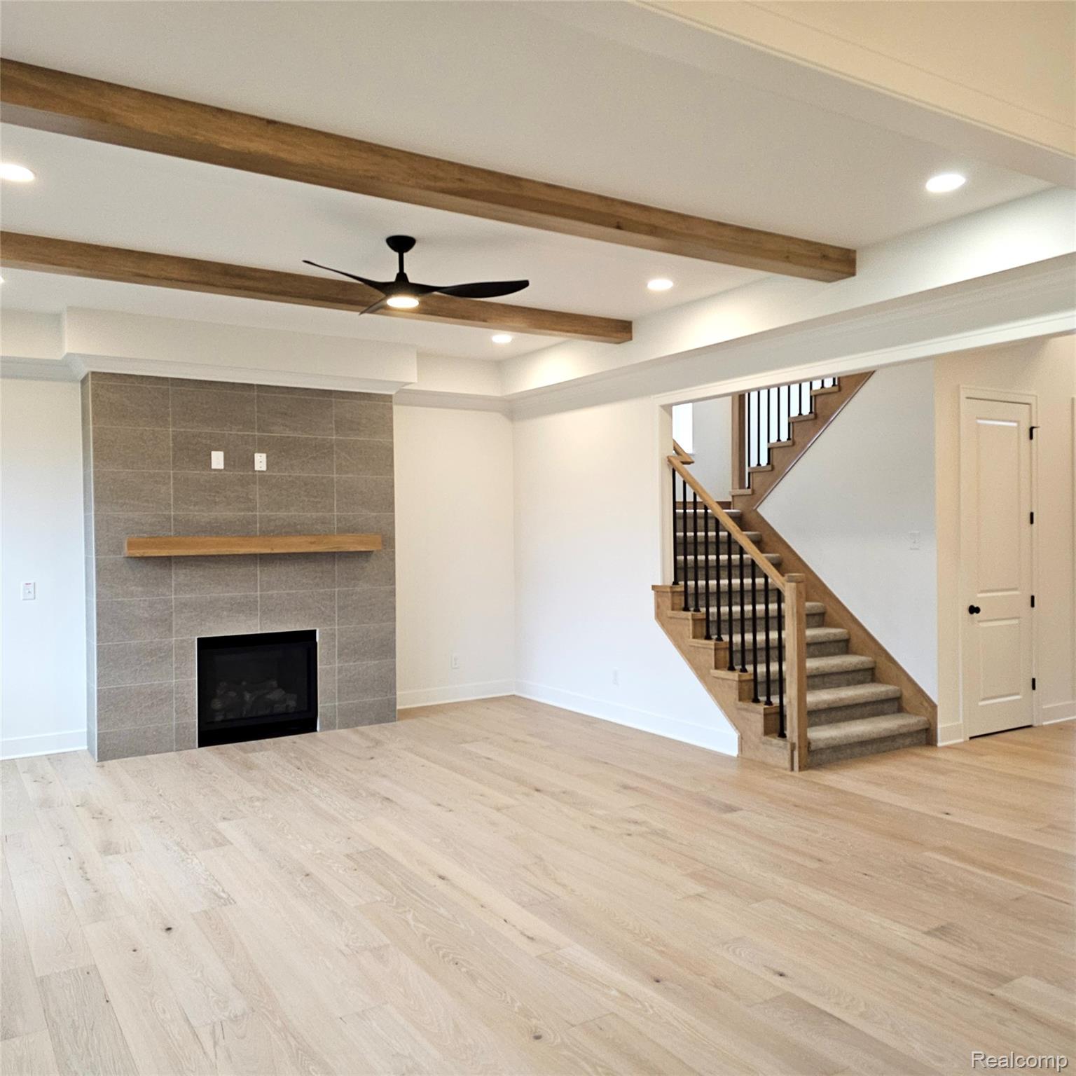50147 Mustang Drive Property Photo 3