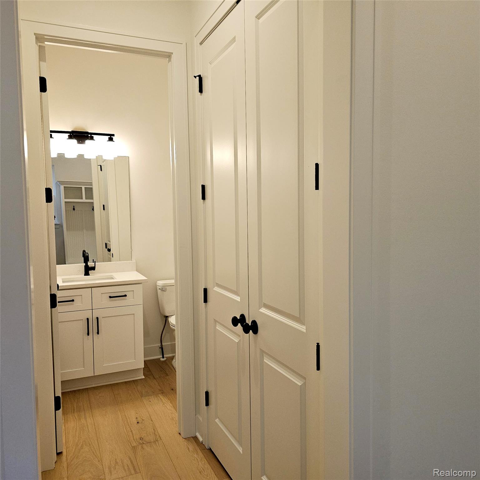 50147 Mustang Drive Property Photo 16